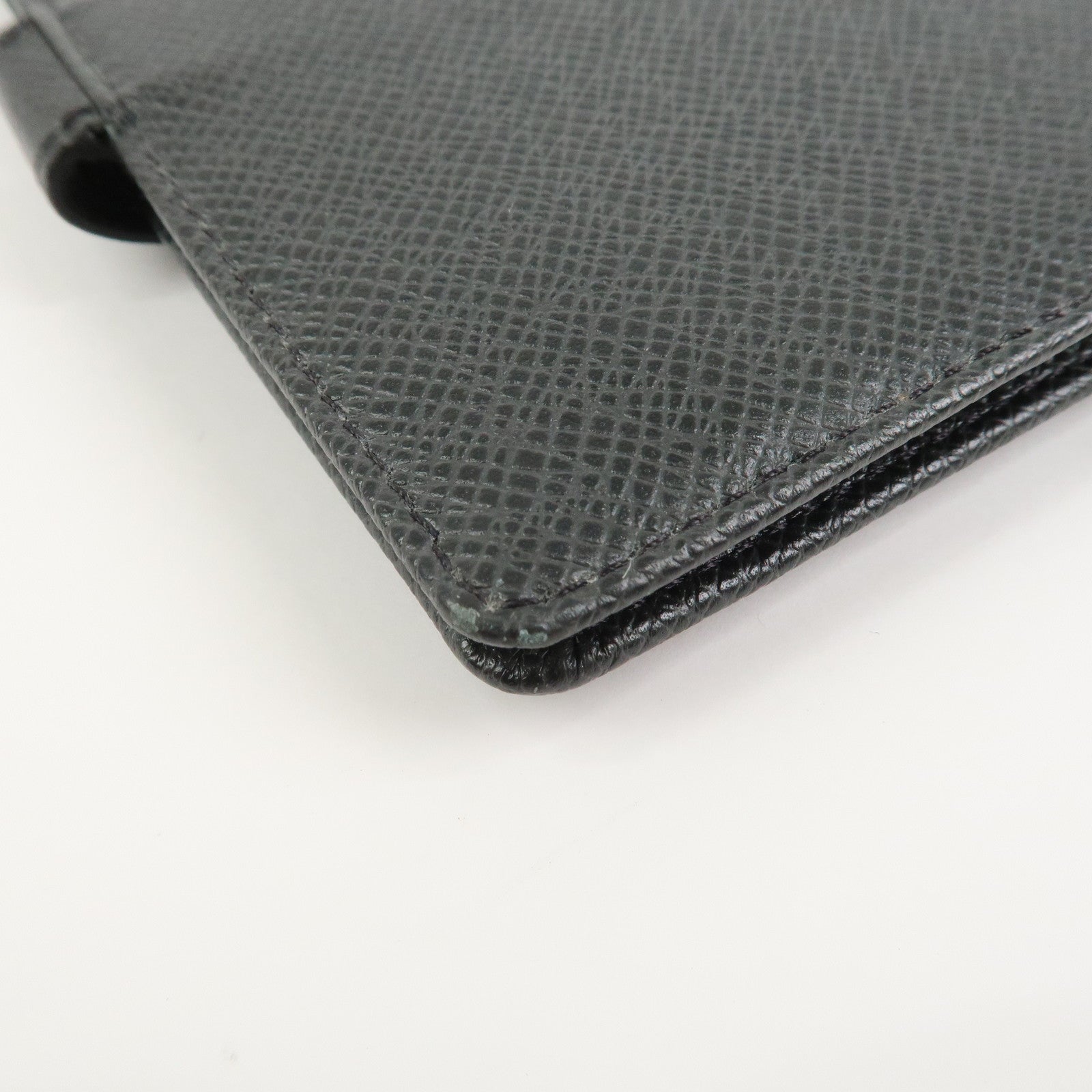 Louis Vuitton Taiga Leather Agenda PM Planner Cover Ardoise R20426