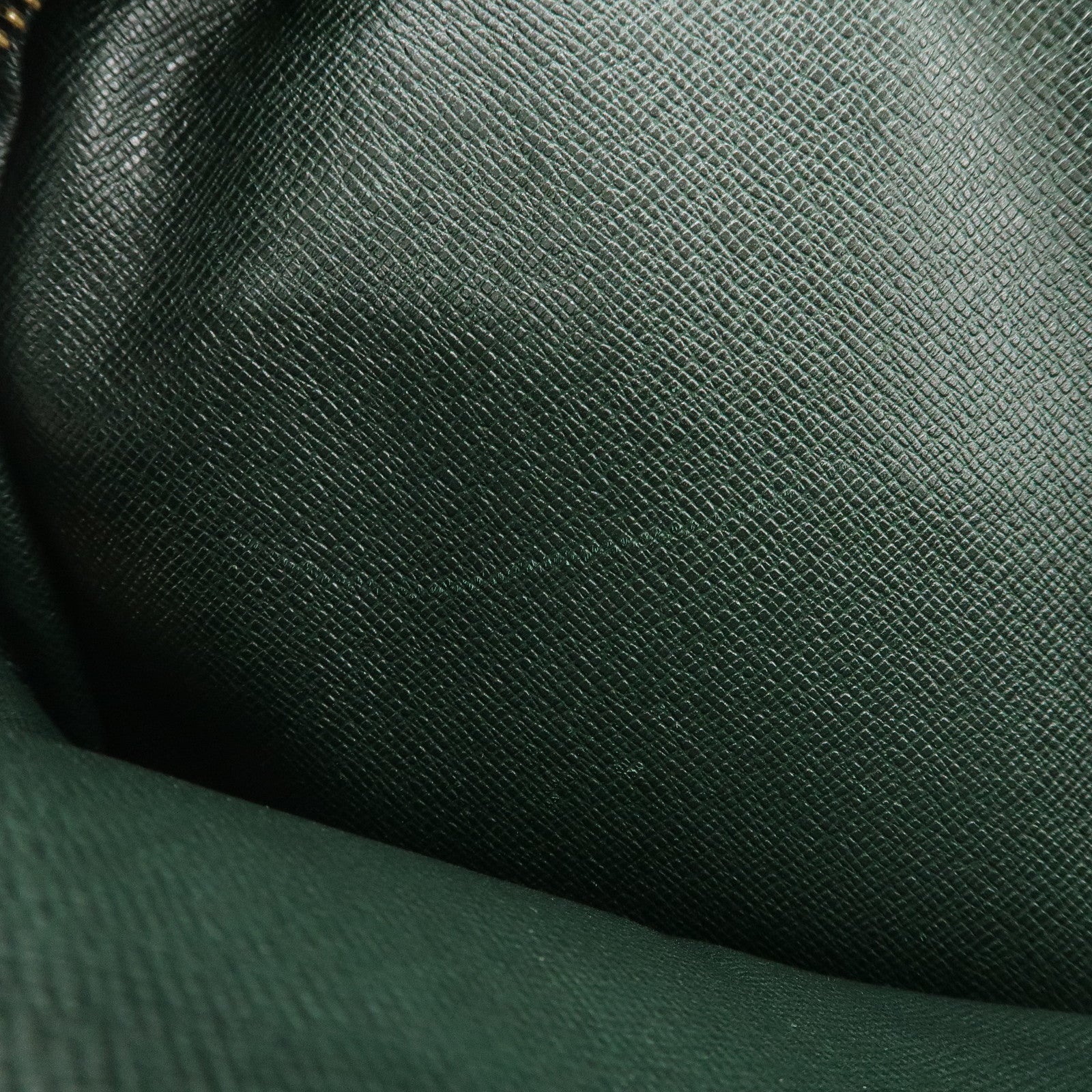 Louis Vuitton Set of 2 Taiga Leather Pouch Epicea M30214 M30304 Used