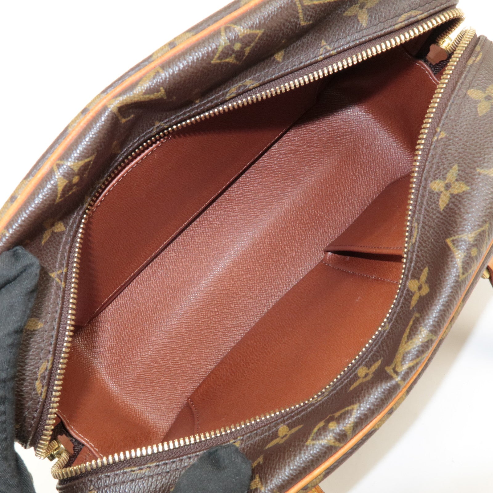 Louis Vuitton Monogram Cite MM Shoulder Bag Hand Bag M51182