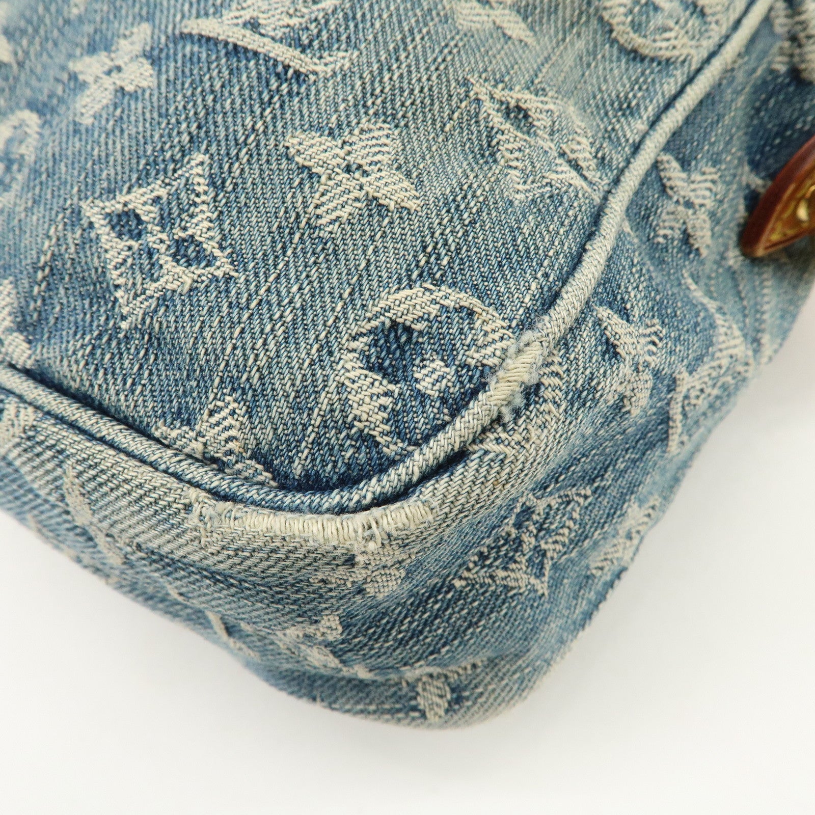 Louis Vuitton Monogram Denim Camera Bag Shoulder Bag Blue M95348