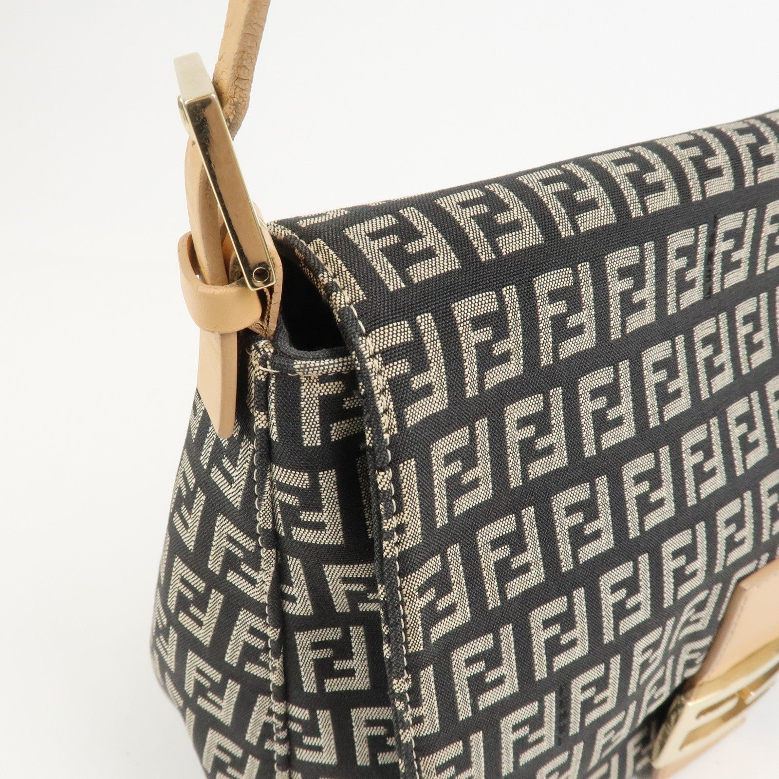FENDI Mamma Baguette Canvas Leather Shoulder Bag 8BR001