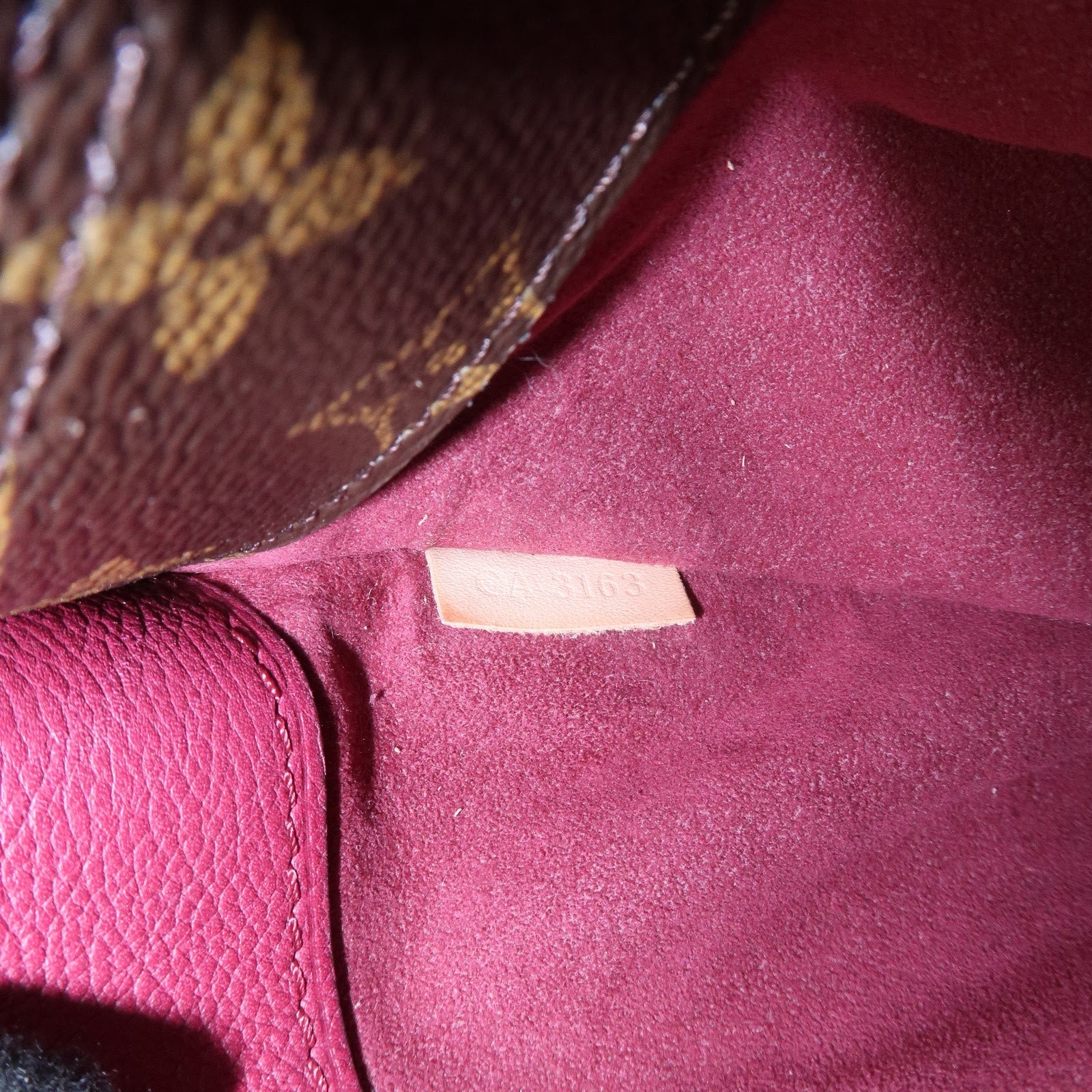 Louis Vuitton Monogram Pallas 2Way Hand Bag Aurore M40906