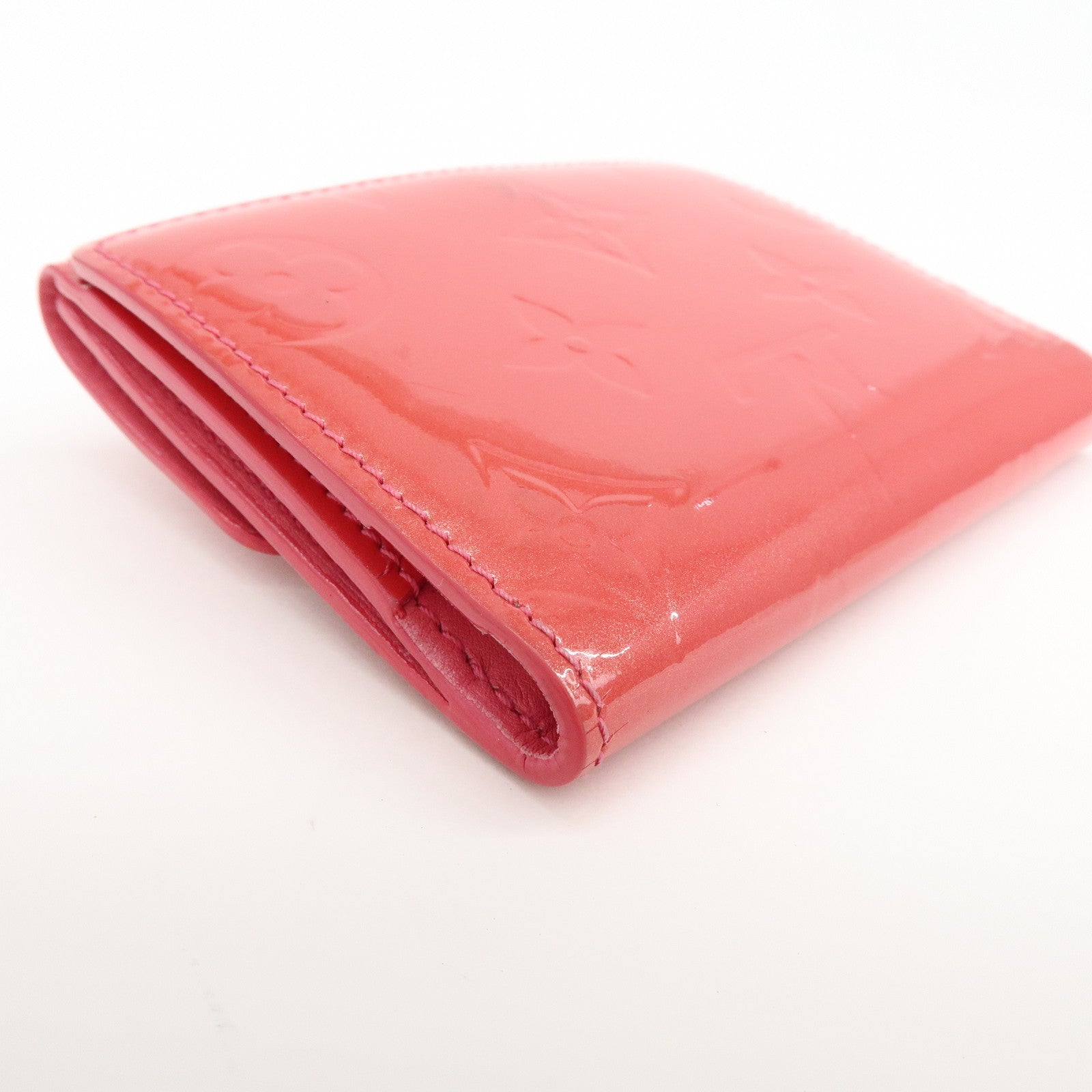 Louis Vuitton Monogram Vernis Ludlow Bi-fold Compact Wallet M9143F
