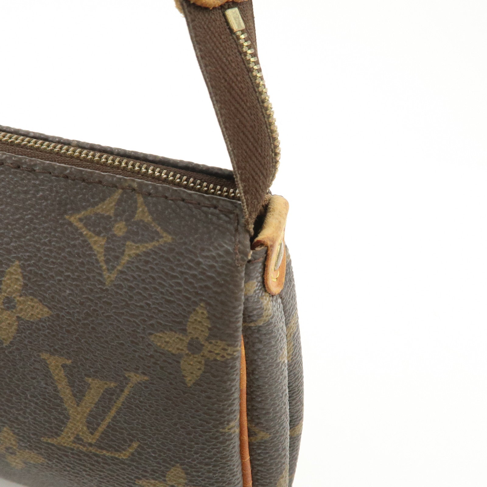 Louis Vuitton Monogram Eva Pouch Shoulder Bag Hand Bag M95567