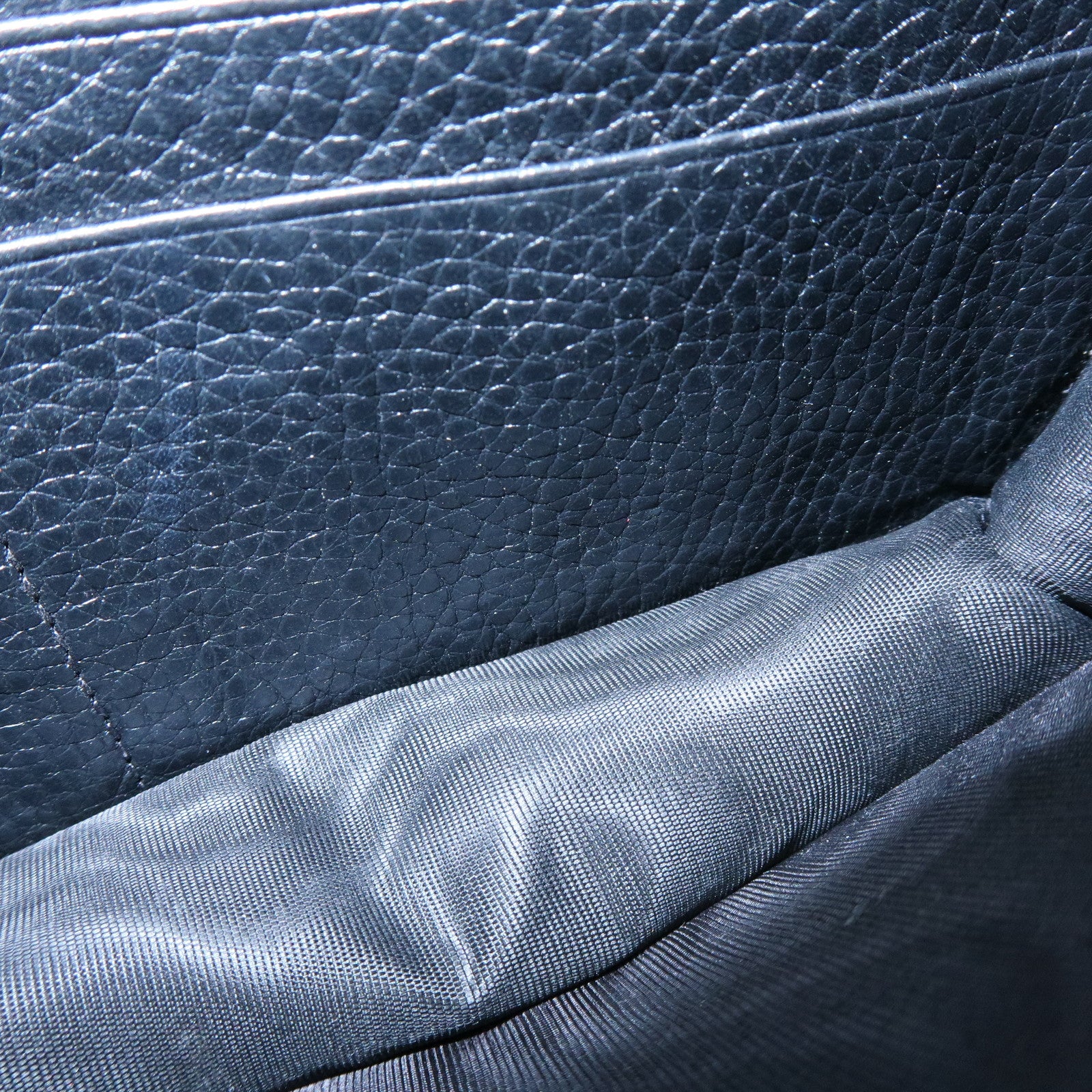 GUCCI SOHO Interlocking G Chain Shoulder Wallet Bag Black 598211