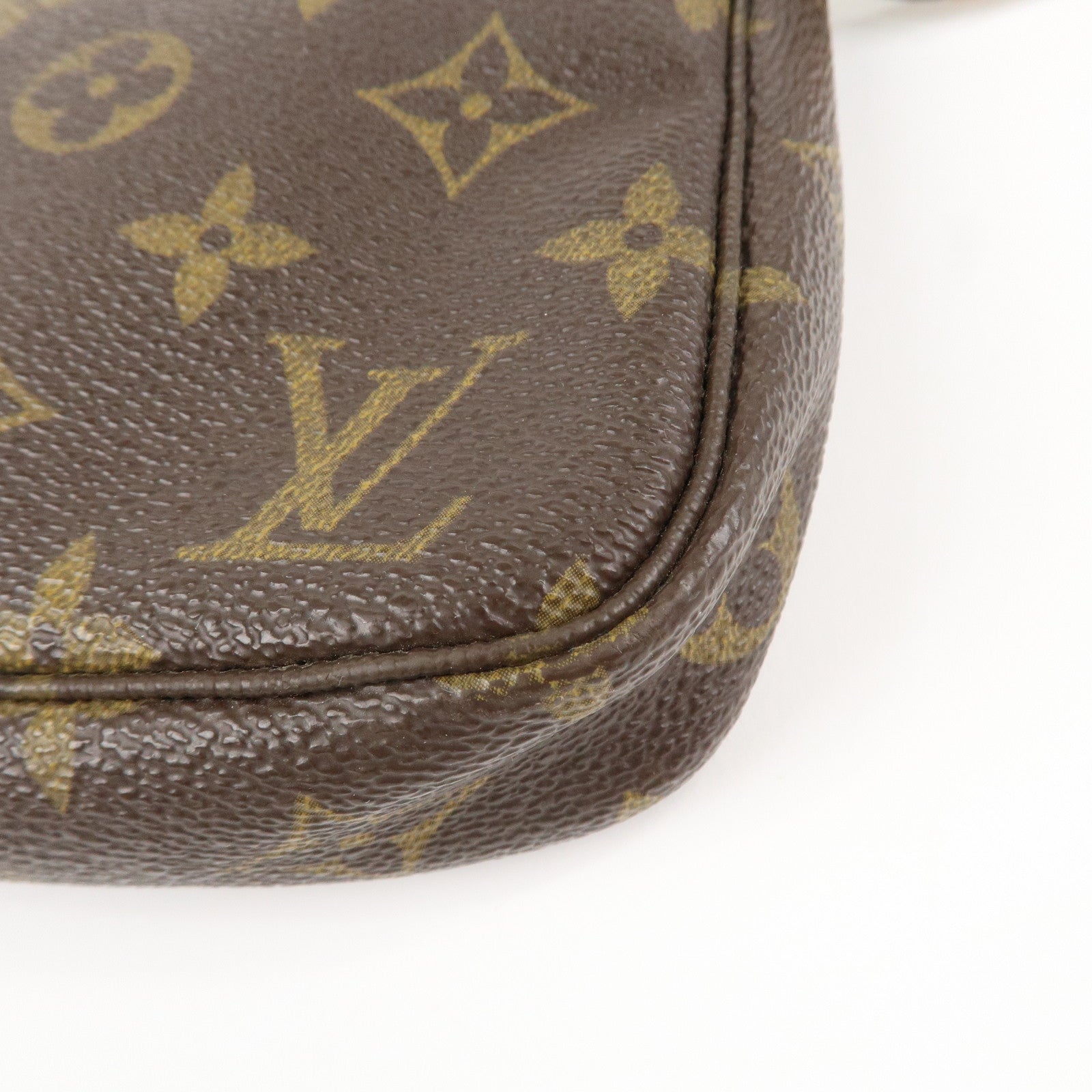 Louis Vuitton Monogram Pochette Accessoires Hand Bag Brown M51980 Used