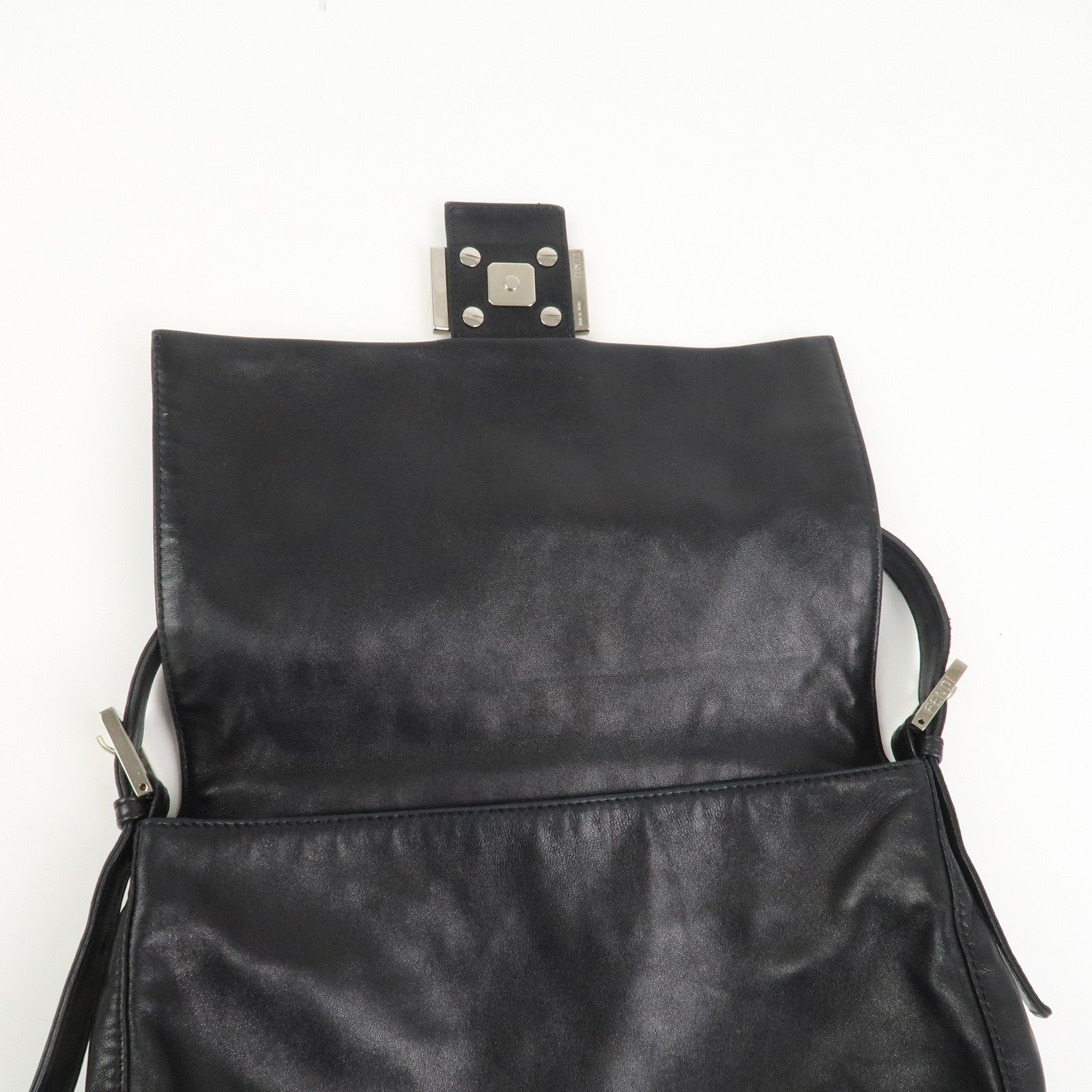 FENDI Mamma Baguette Leather Shoulder Bag Hand Bag Black 26325
