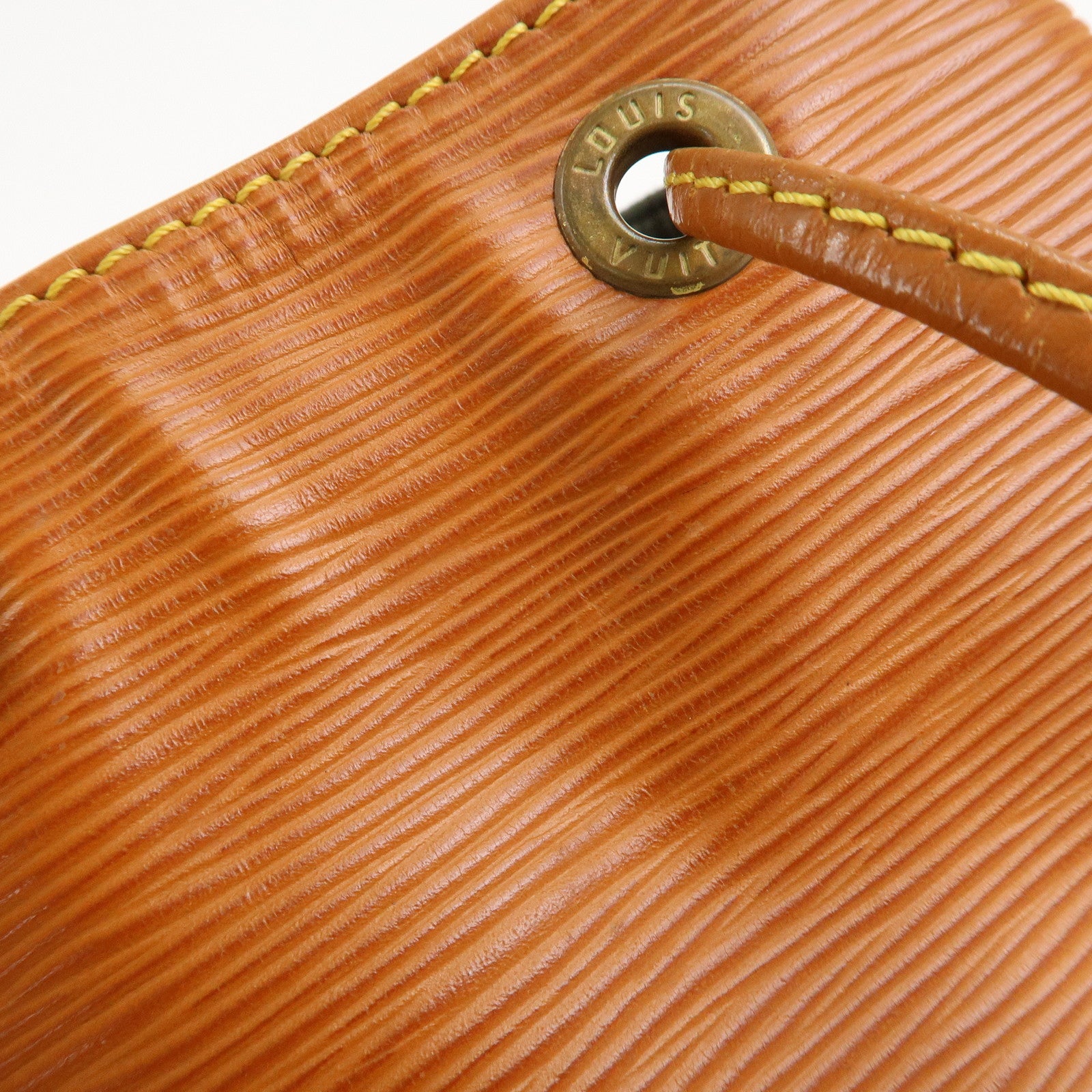 Louis Vuitton Epi Petit Noe Shoulder Bag Zipang Gold M44108 Used