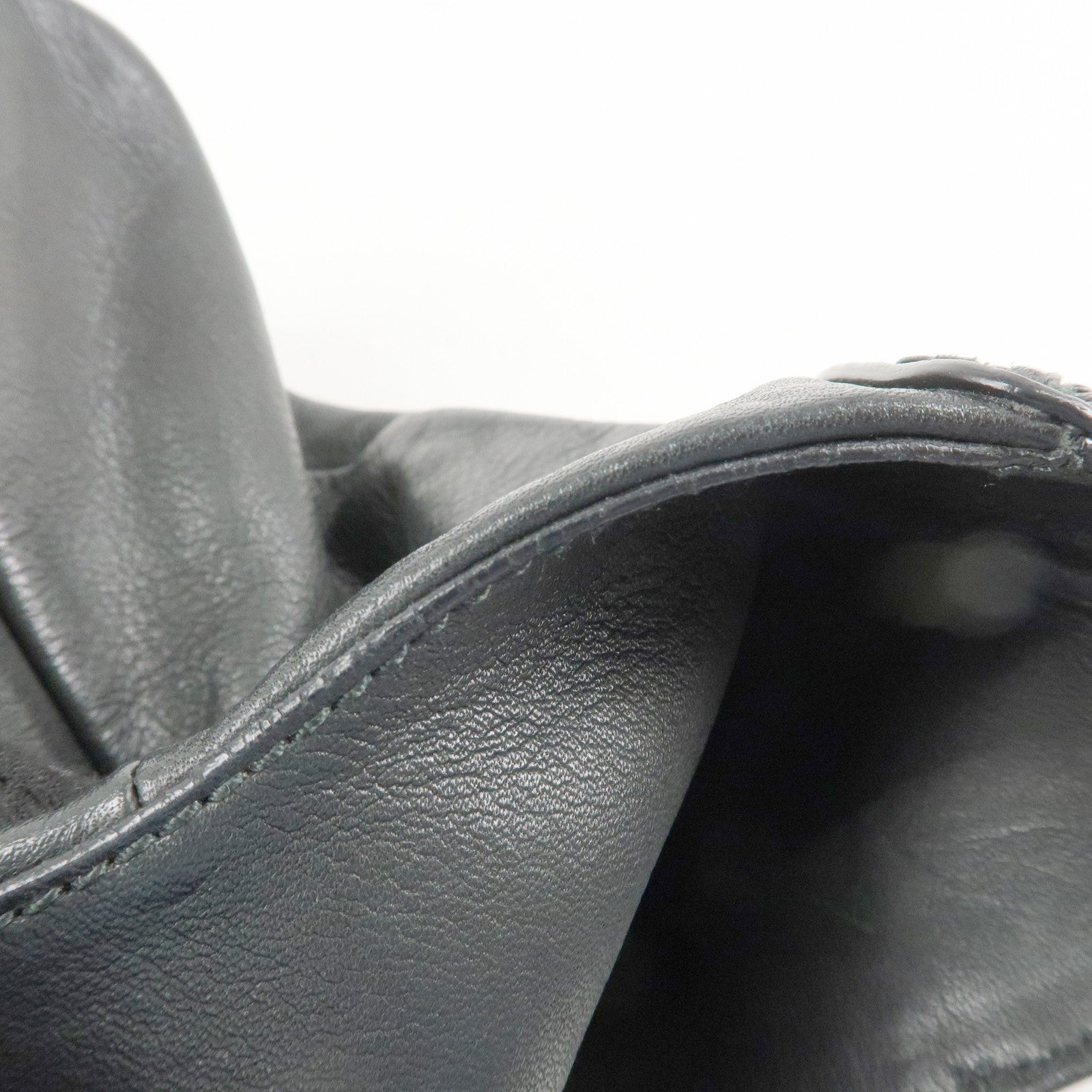 Ferragamo Gancini Leather Shoulder Bag Hand Bag Black Used