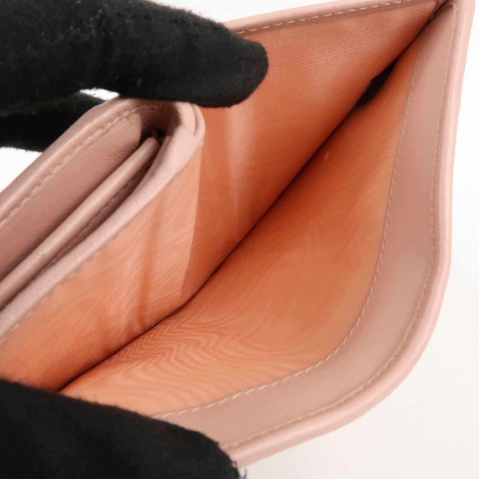 MIU MIU Matelasse Leather Tri-fold Wallet Pink Used