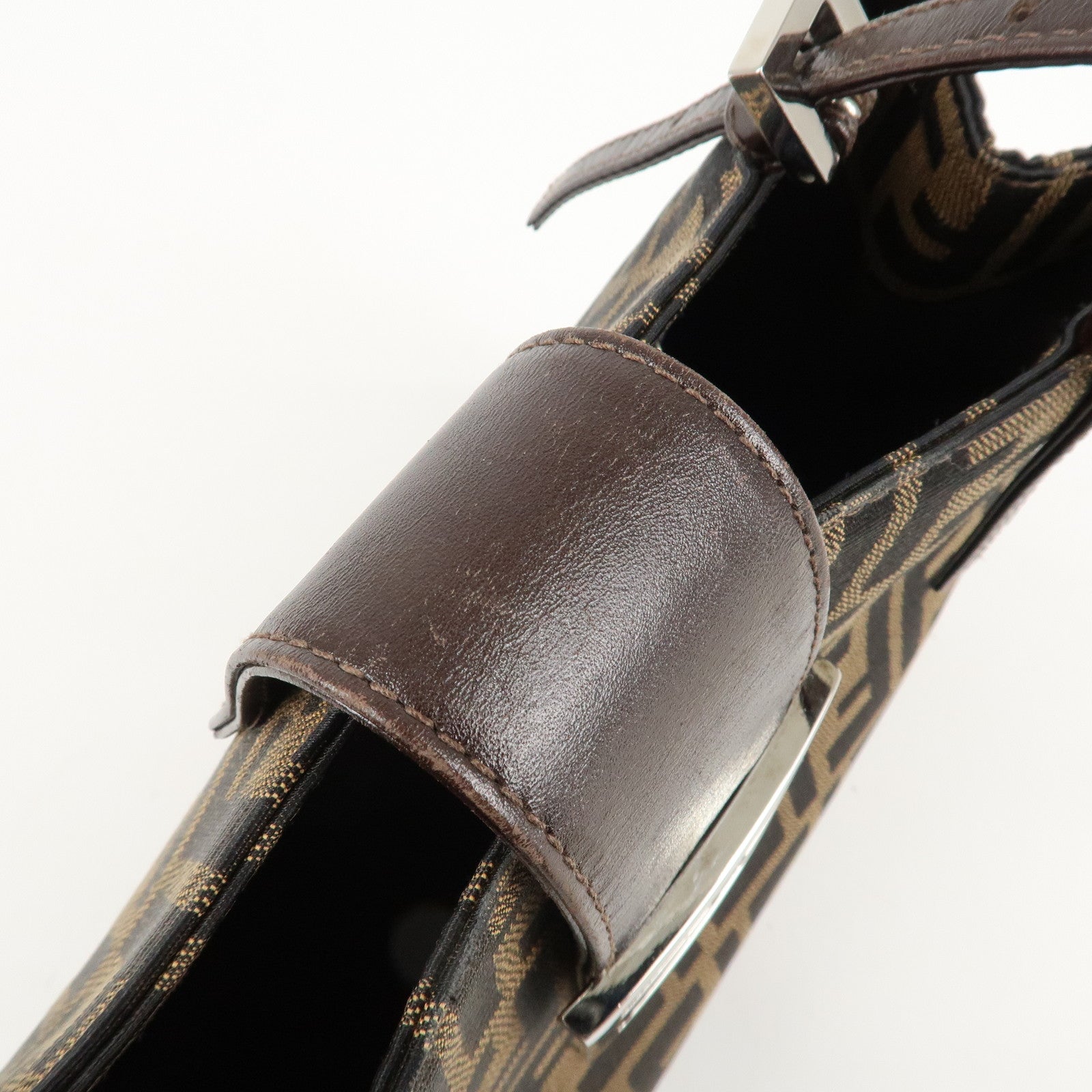 FENDI Zucca Canvas Leather Shoulder Bag Brown Black 15808 Used