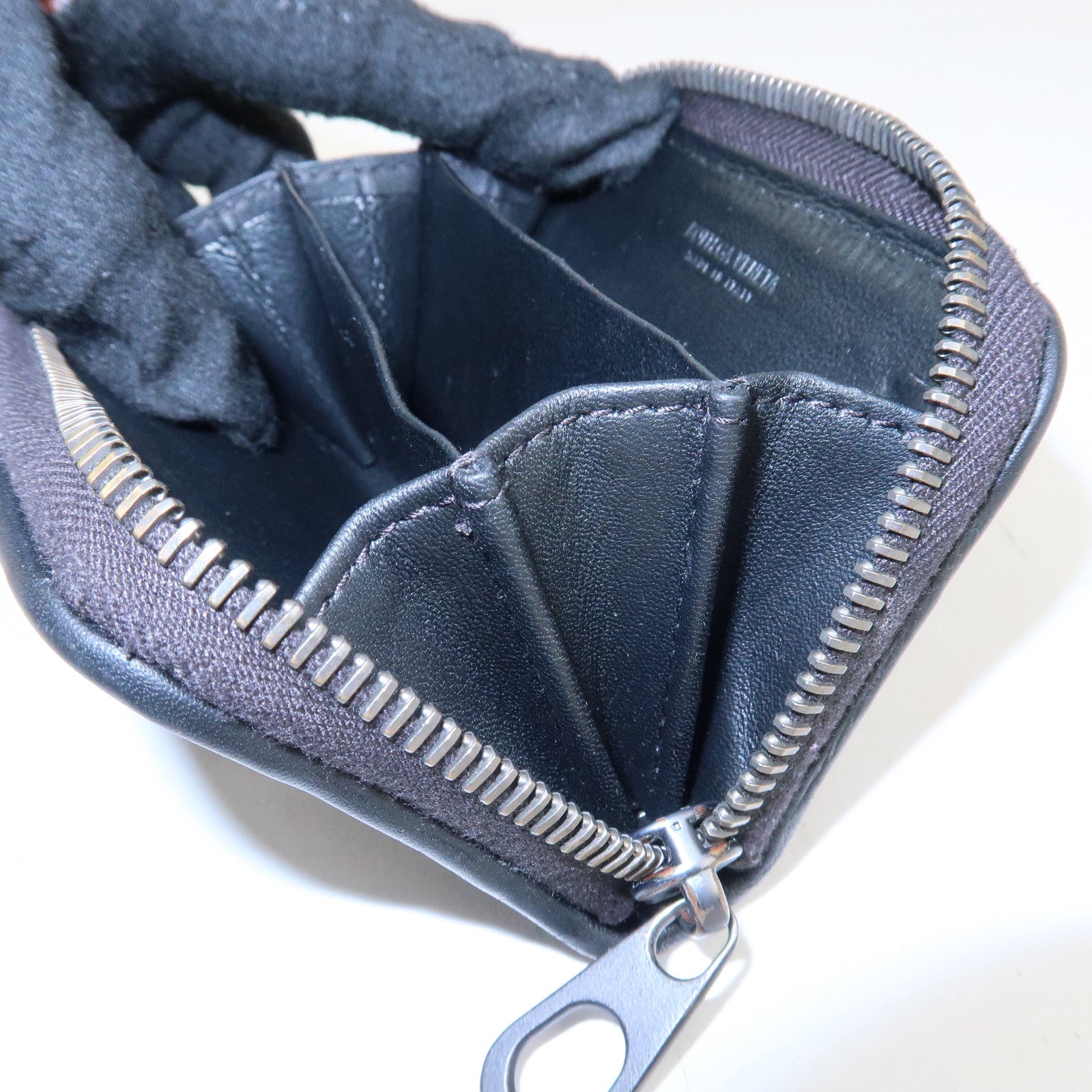 BOTTEGA VENETA Intrecciato Leather Round Zipper Coin Purse 473010 Used