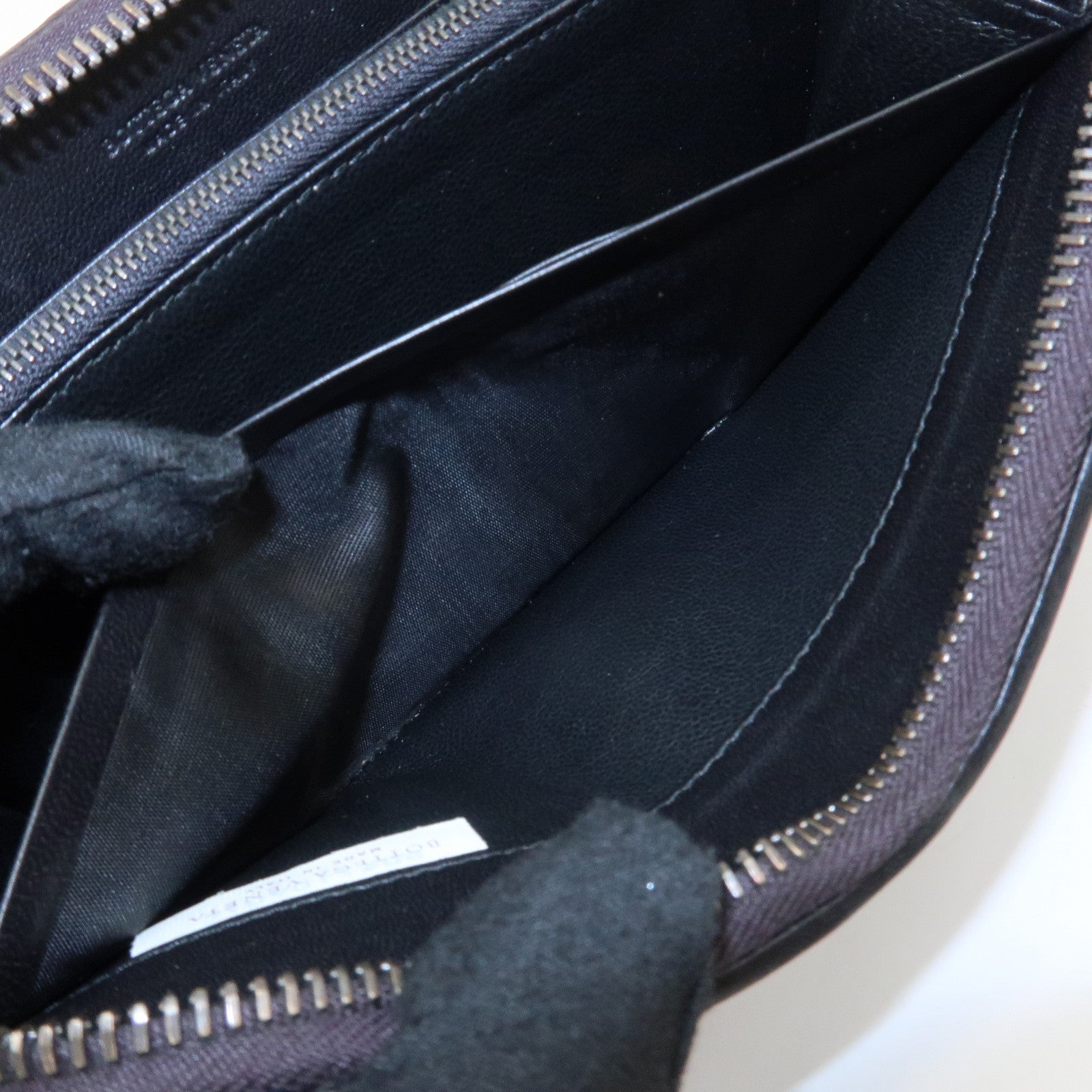 BOTTEGA VENETA Intrecciato Leather Round Zipper Long Wallet 114076 Used