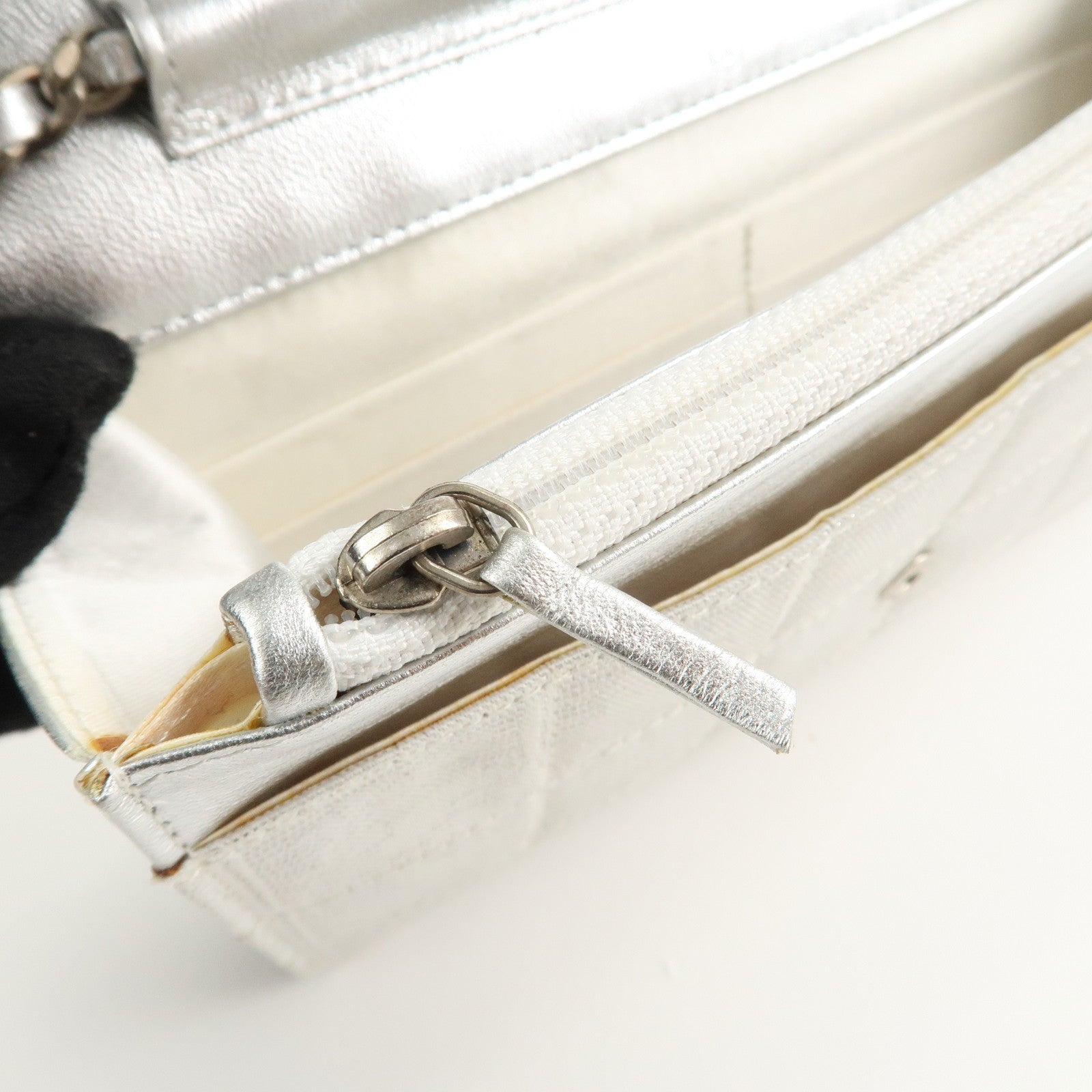 Chanel New Travel Line Nylon Jacquard Leather Chain Wallet A15772 Used