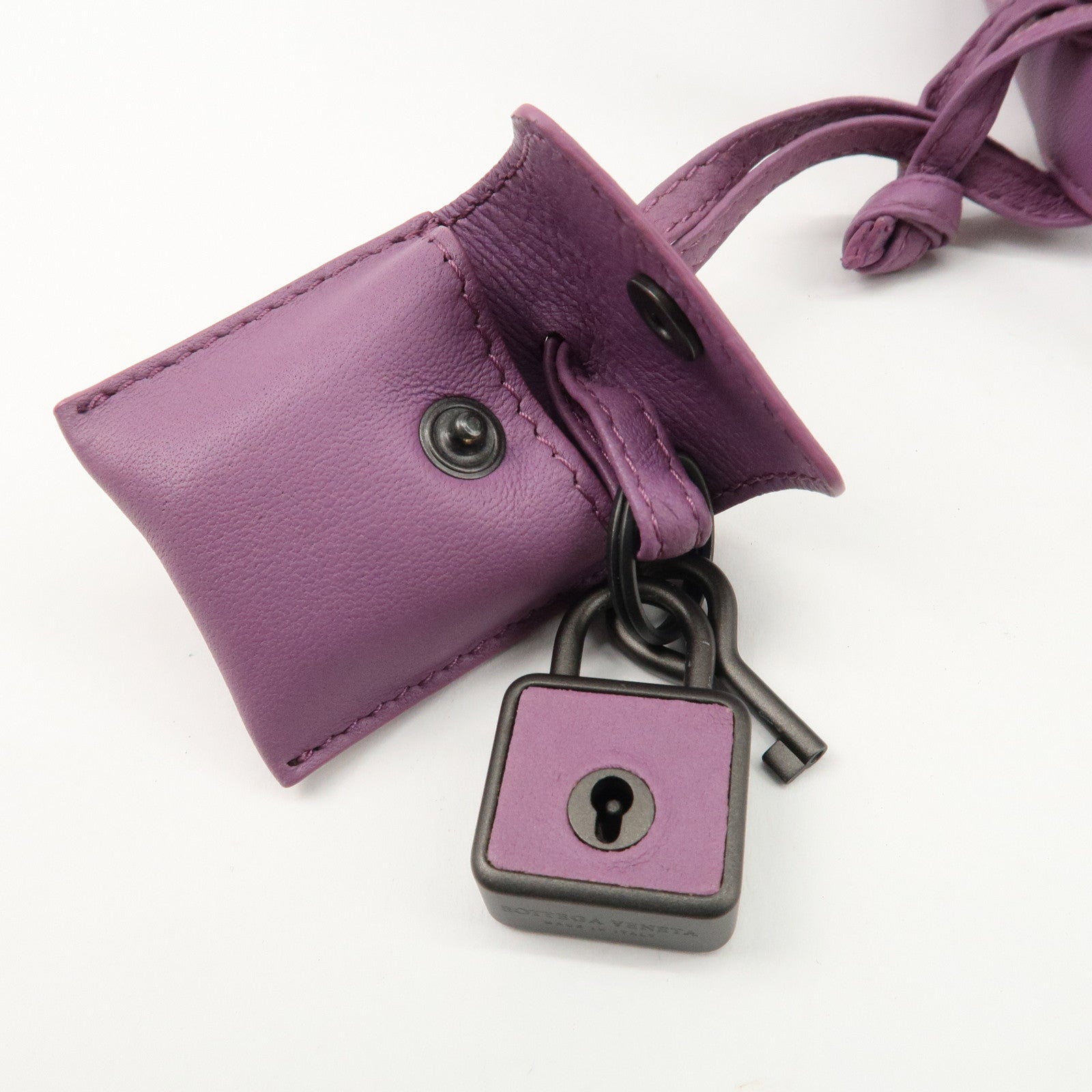 BOTTEGA VENETA Intrecciato Leather Hand Bag Shoulder Bag Purple Used