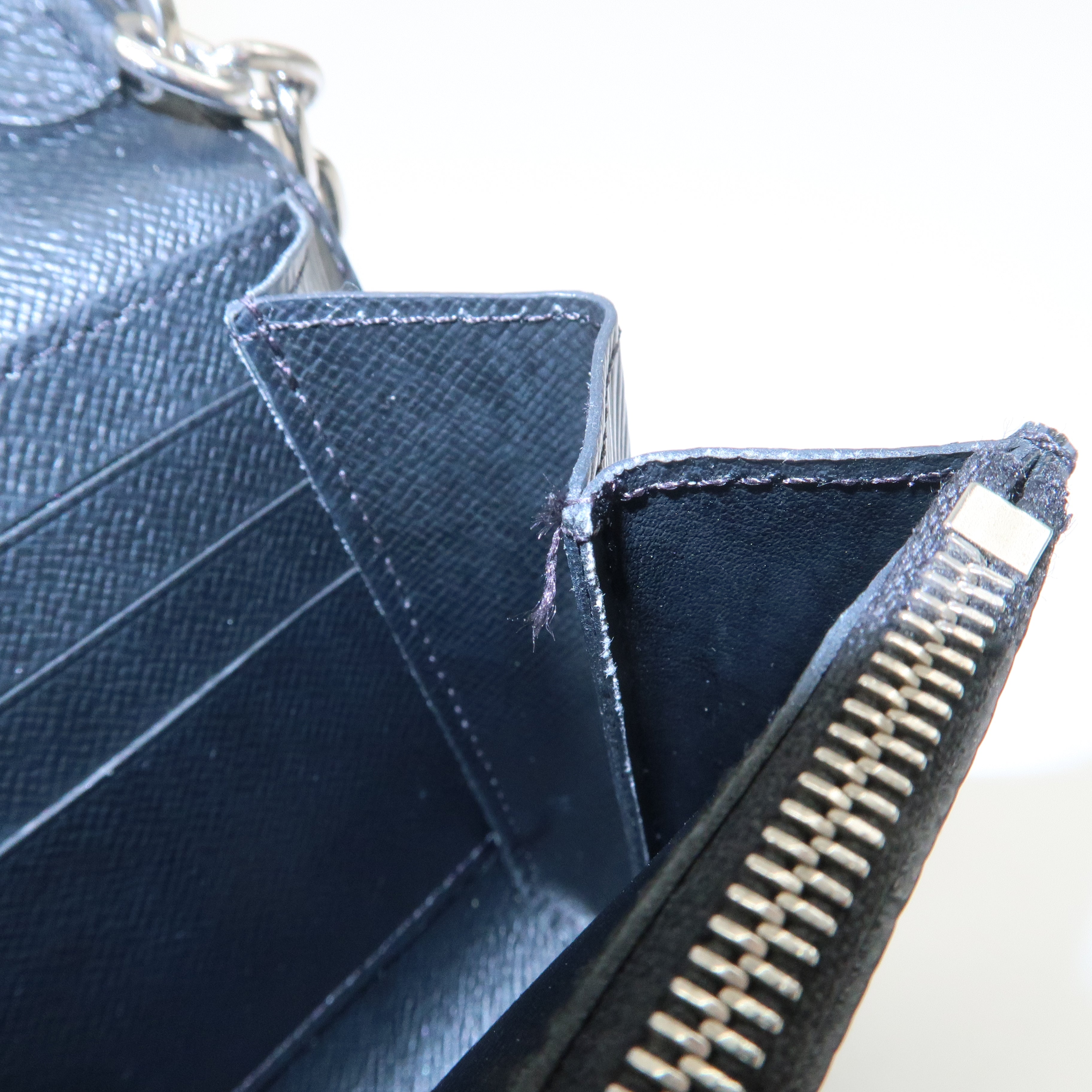 Louis Vuitton Epi Portefeuille Twist Chain Long Wallet WOC M62038 Used