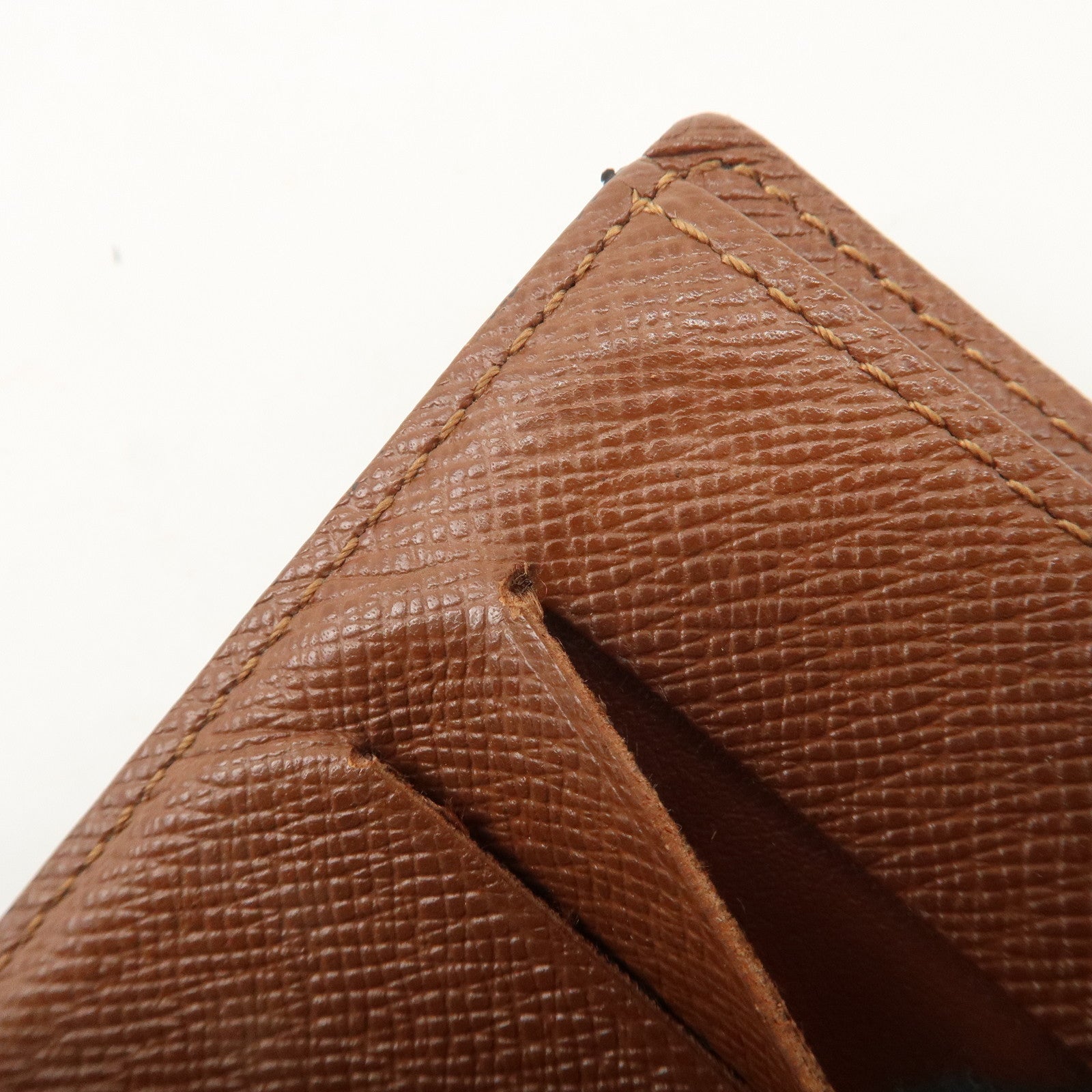 Louis Vuitton Monogram Tri- Fold Card Case Brown M61731 Used