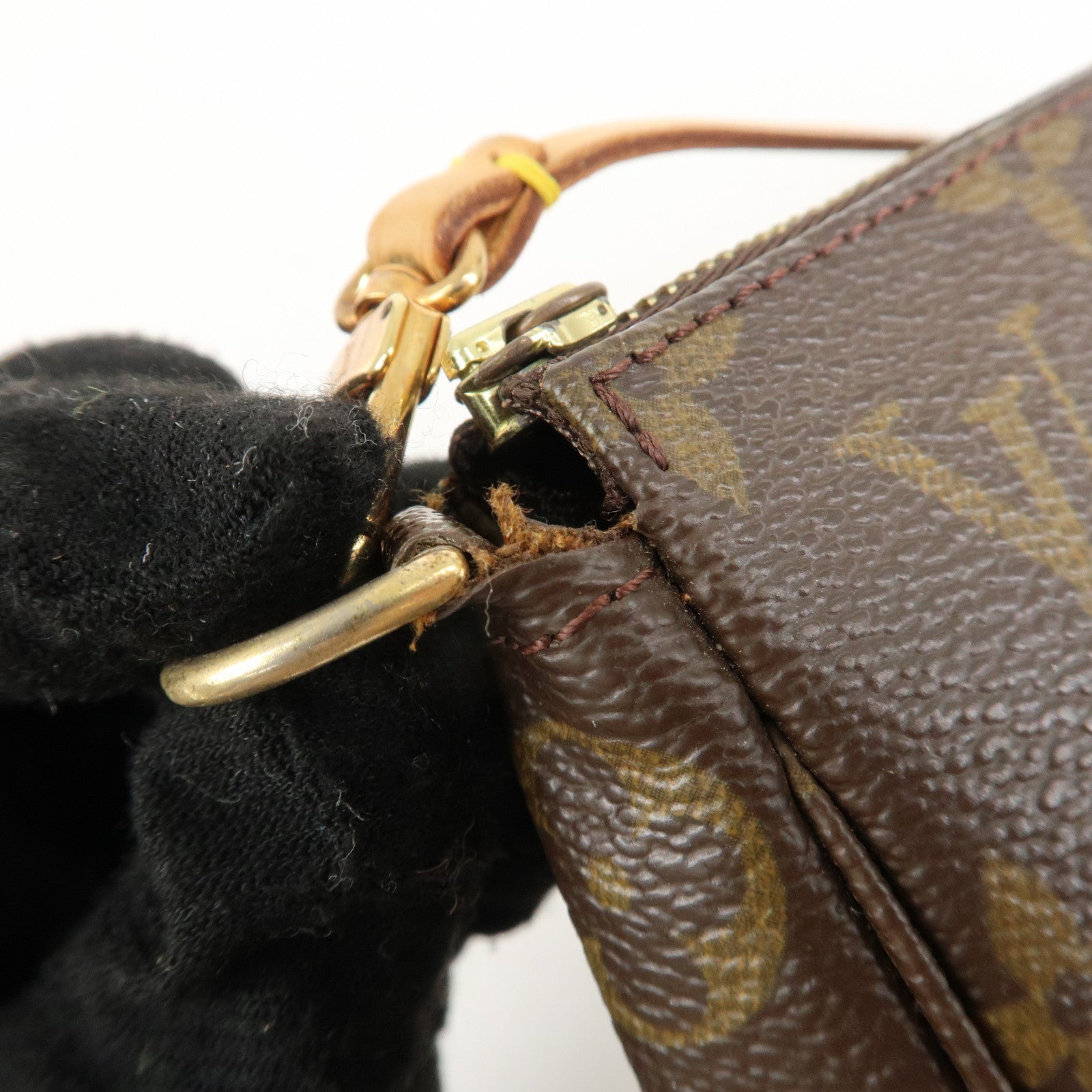 Louis Vuitton Monogram Pochette Accessoires Pouch M51980 Used