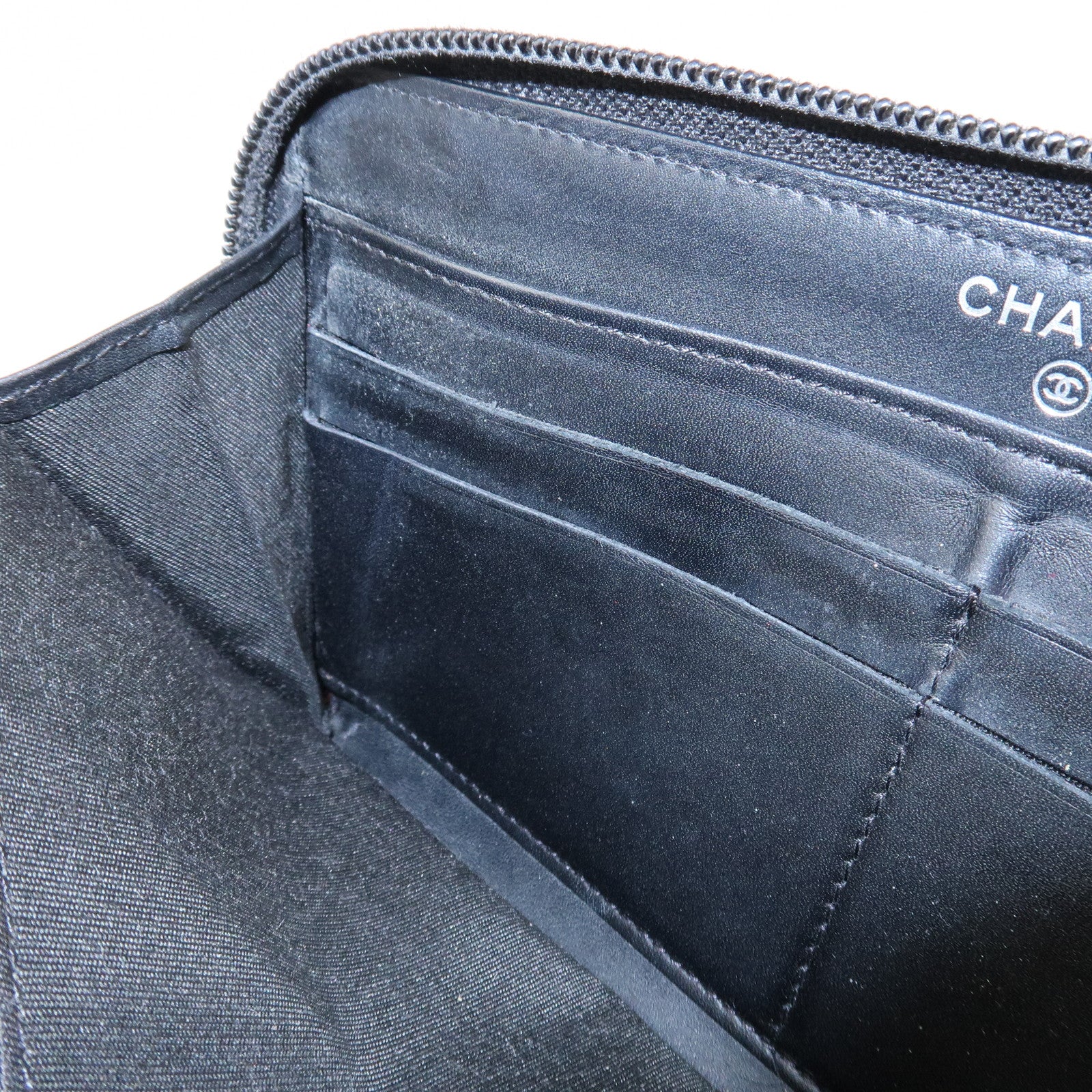 CHANEL Caviar Skin Zip Around Long Wallet Black A50071 Used