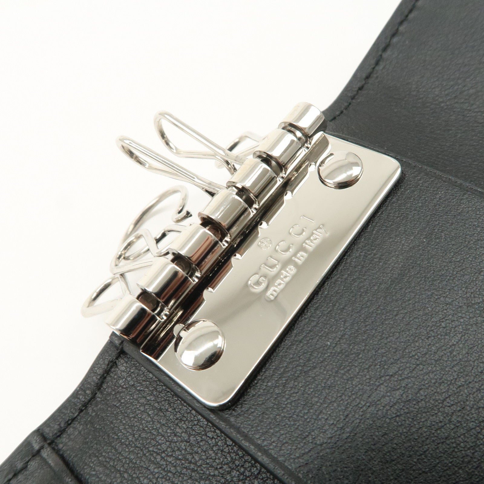 GUCCI Micro Guccissima Leather 6 Rings Key Case Black 150402 Used