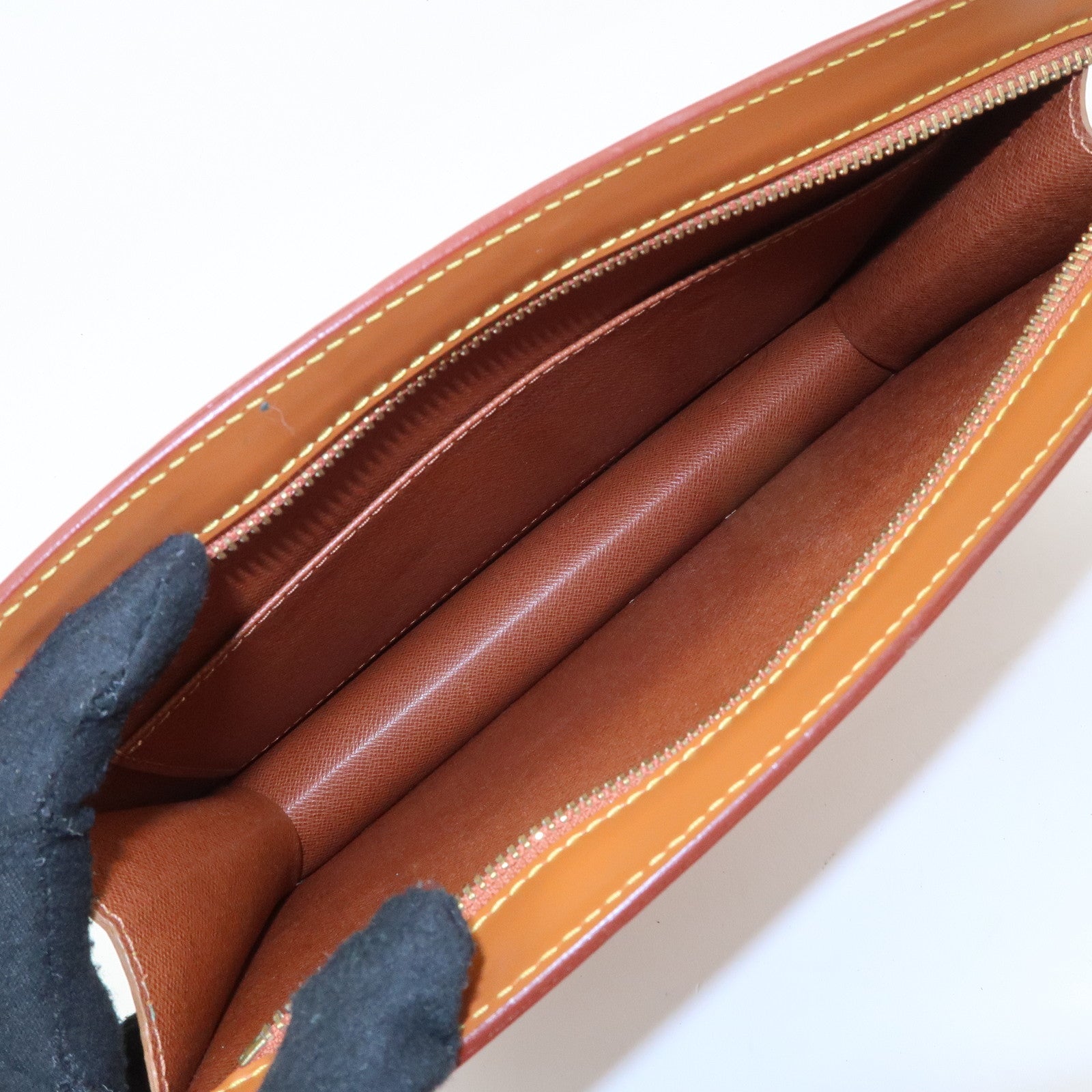 Louis Vuitton Epi Pochette Homme Clutch Bag Zipang Gold M52528 Used