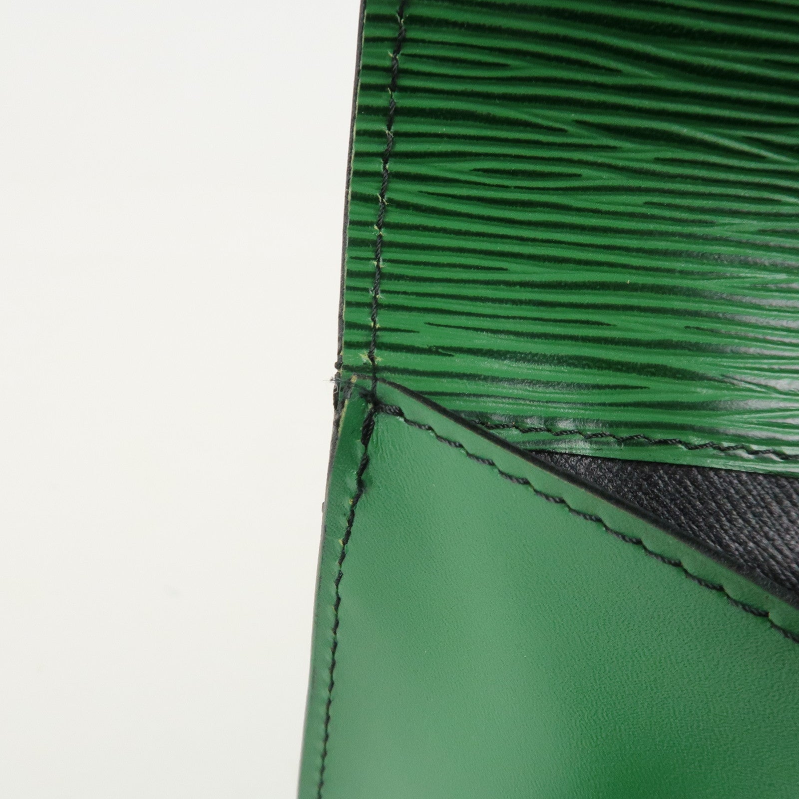 Louis Vuitton Epi Montaigne 27 Clutch Bag Borneo Green M52654 Used