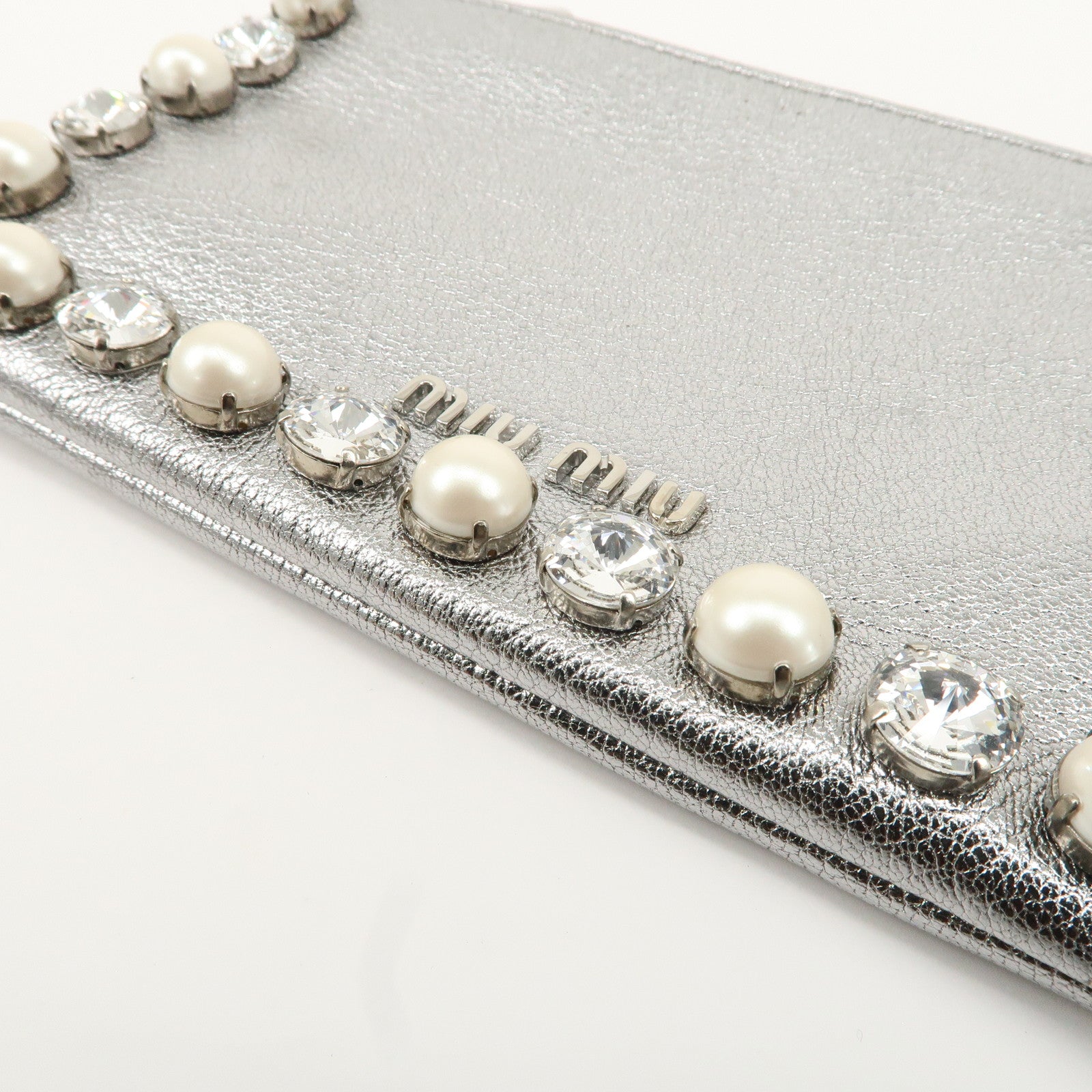 MIU MIU Leather Bijou Fake Pearl Bijou Pearl Pouch 5MB002 Used