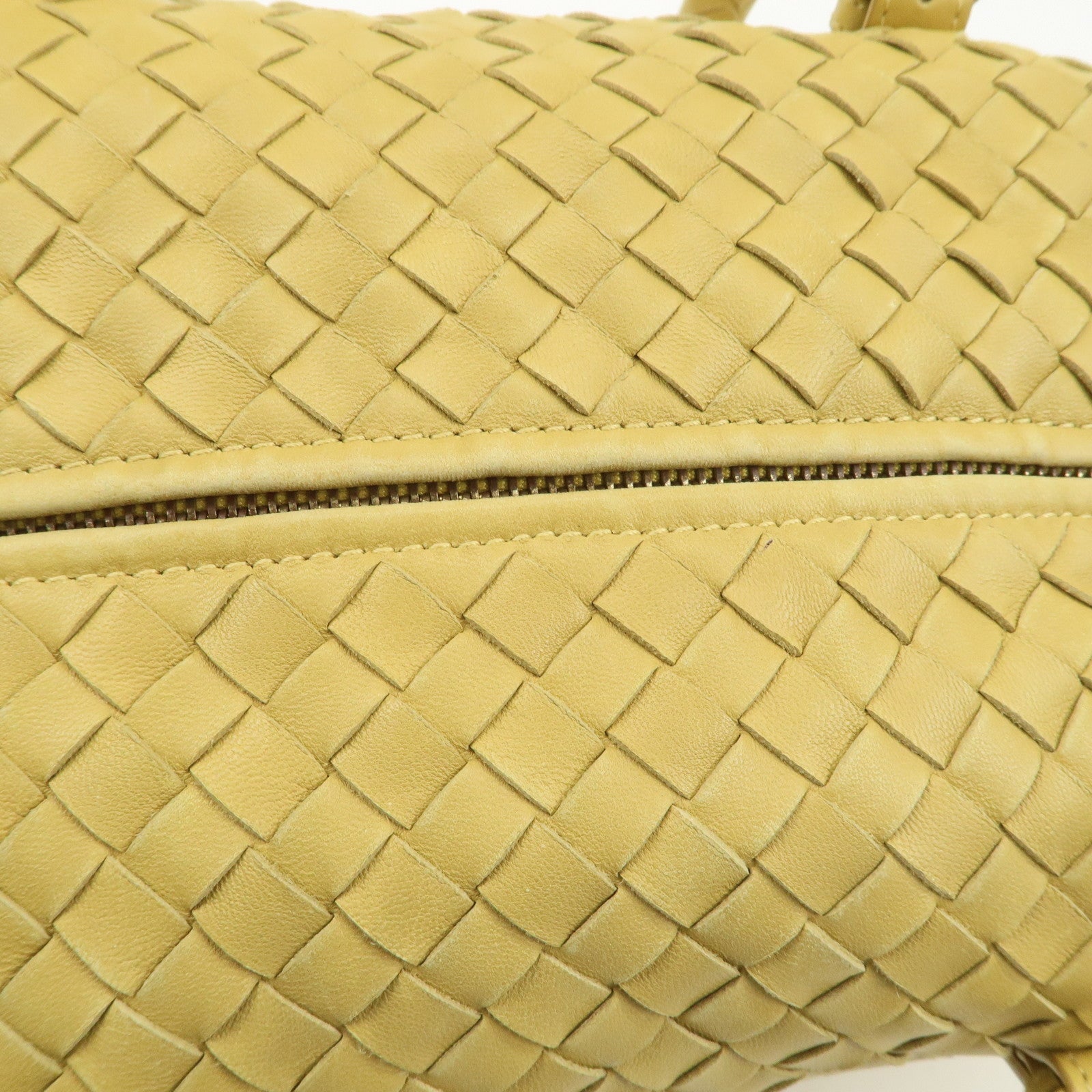 BOTTEGA VENETA Intrecciato Leather Montaigne Boston Bag 173398 Used