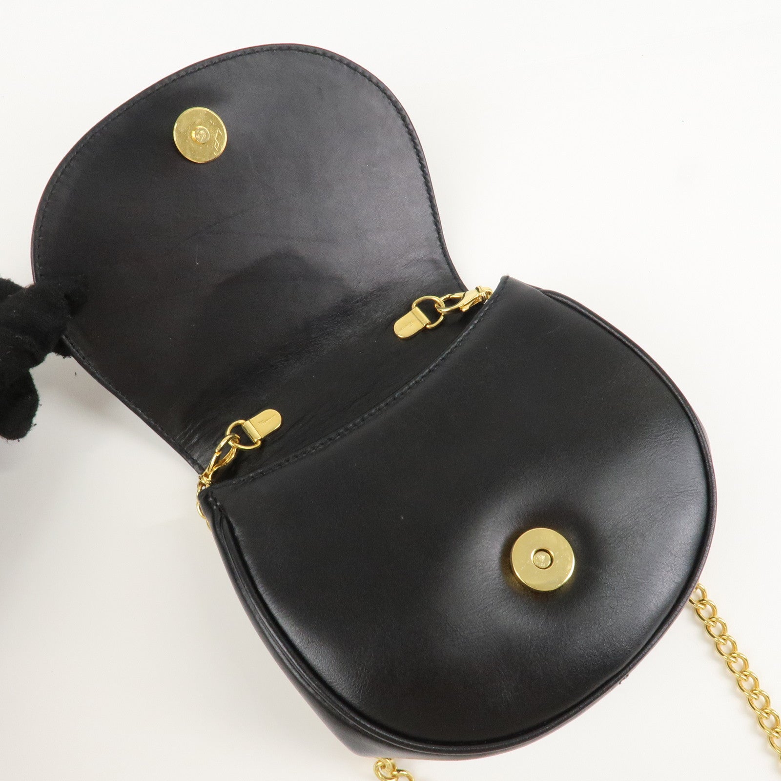 Ferragamo Varra Leather Chain Shouder Bag Gold Chain Black Used