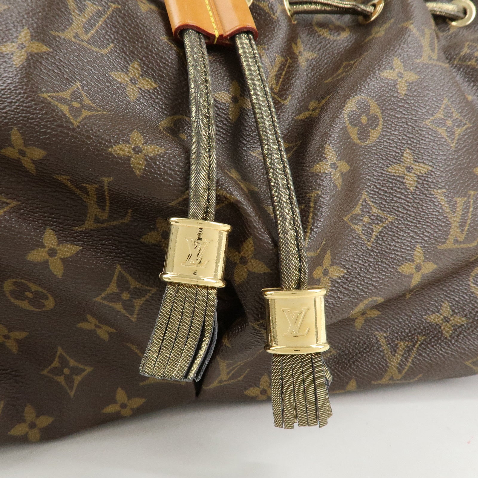 Louis Vuitton Monogram Irene 2009 Pre-Fall Collection M47927 Used