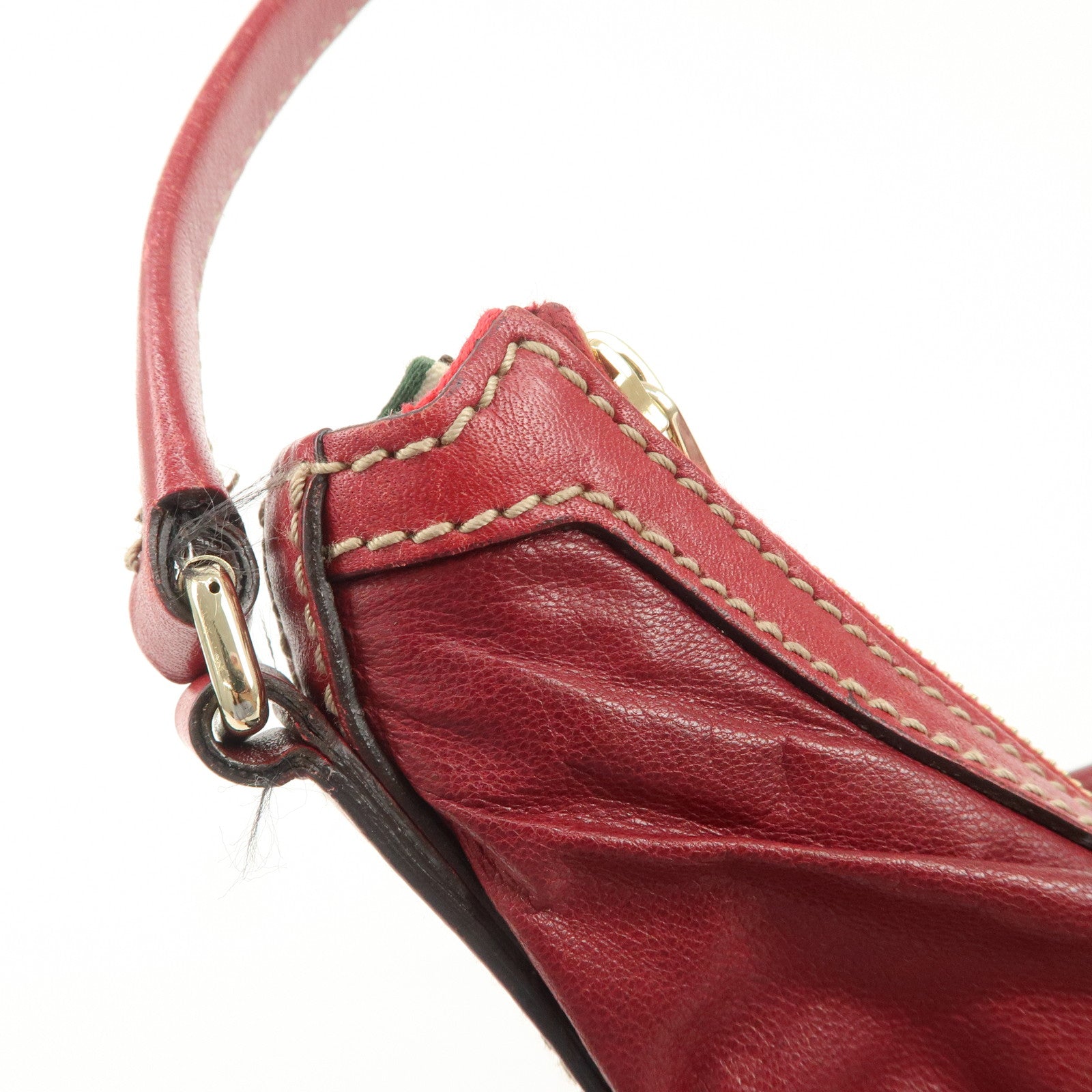 GUCCI New Brit Leather Shoulder Bag Red 182491 Used