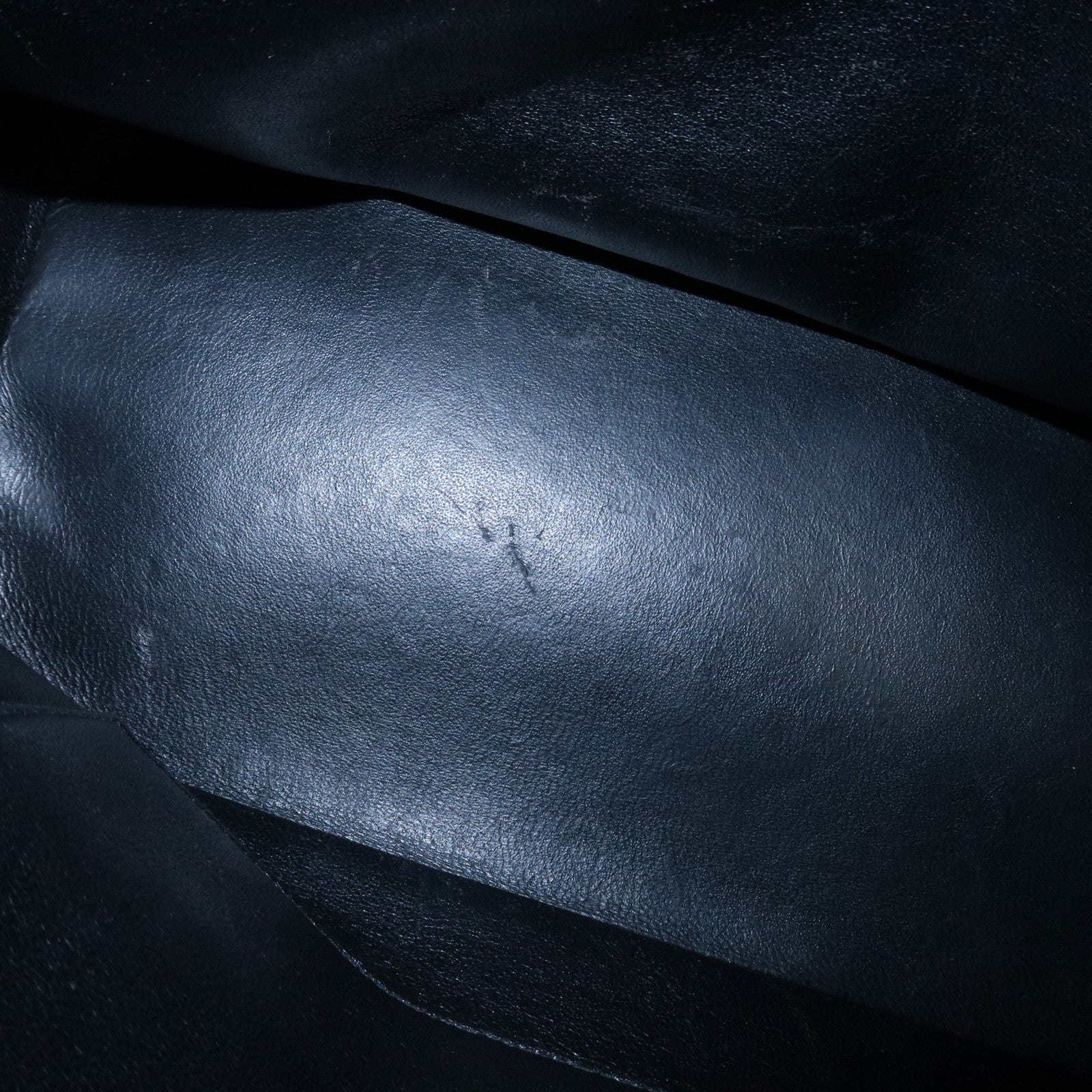 CHANEL Matelasse Caviar Skin Medalion Tote Bag Hand Bag A01804 Used