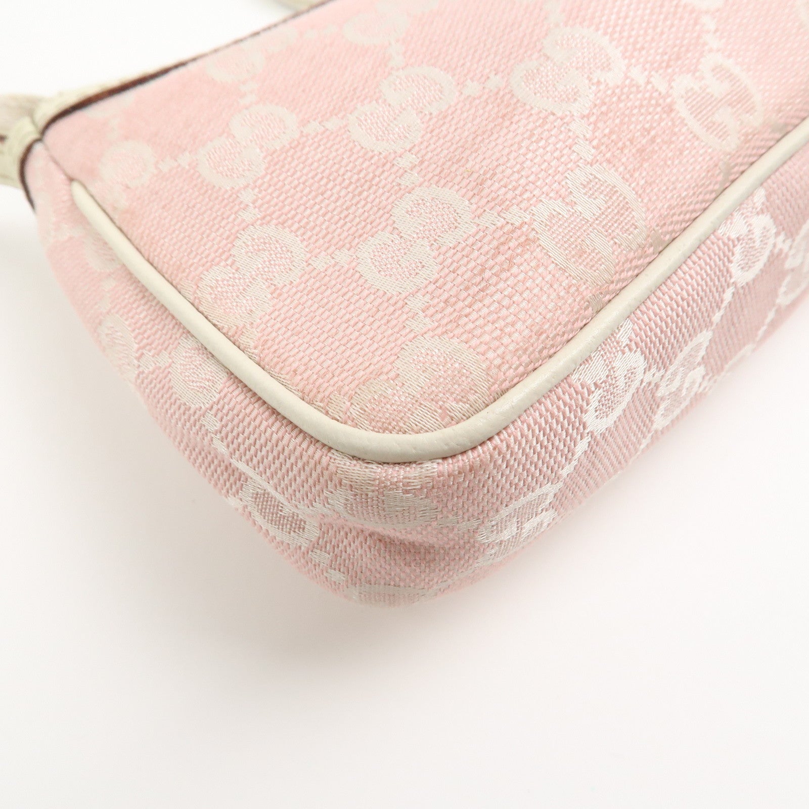 GUCCI GG Monogram Canvas Leather Hand Bag Pouch Shoulder Bag 154432
