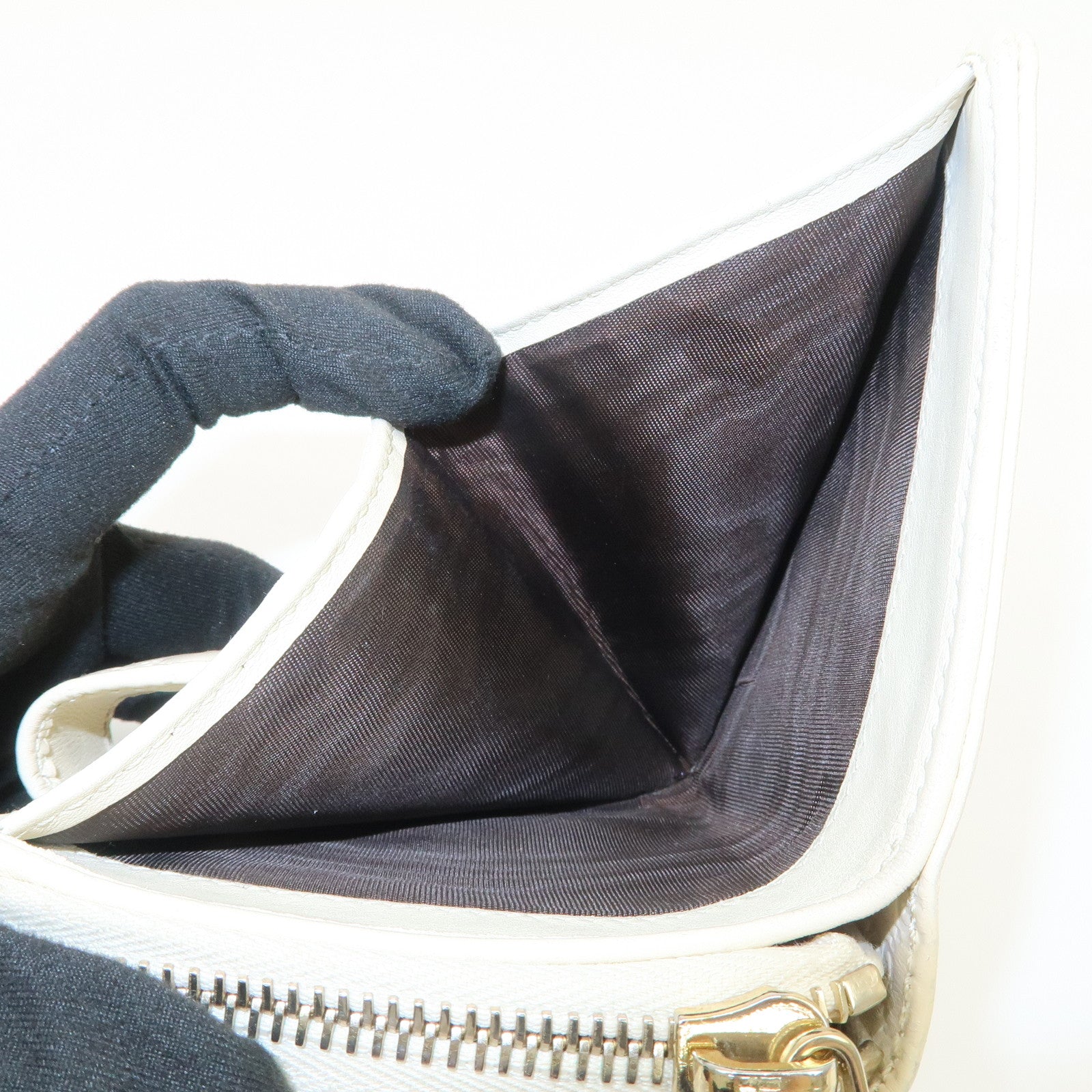 GUCCI Micro Guccissima Signature Bi-Fold Compact Wallet 449395