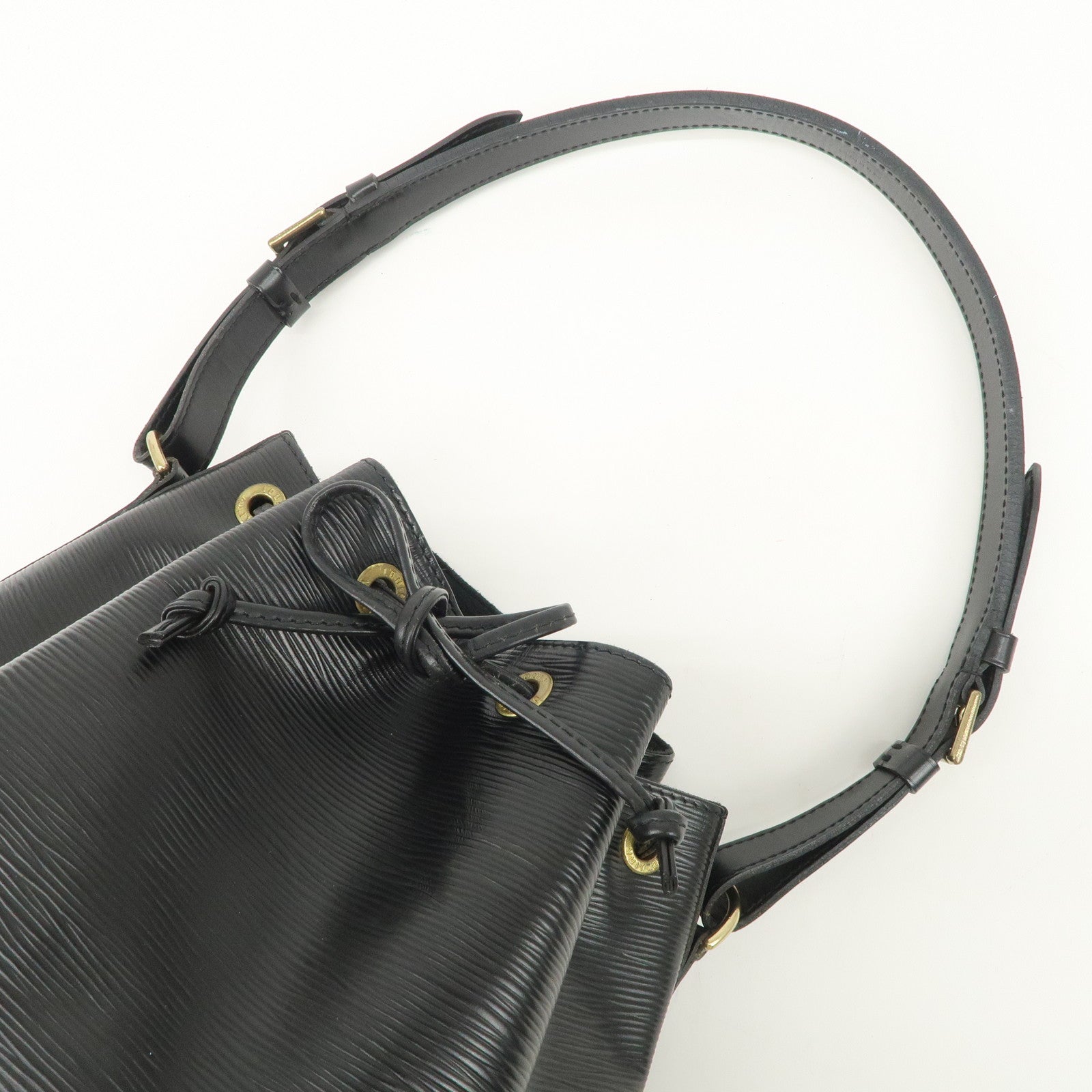 Louis Vuitton Epi Petit Noe Shoulder Bag Noir Black M59012
