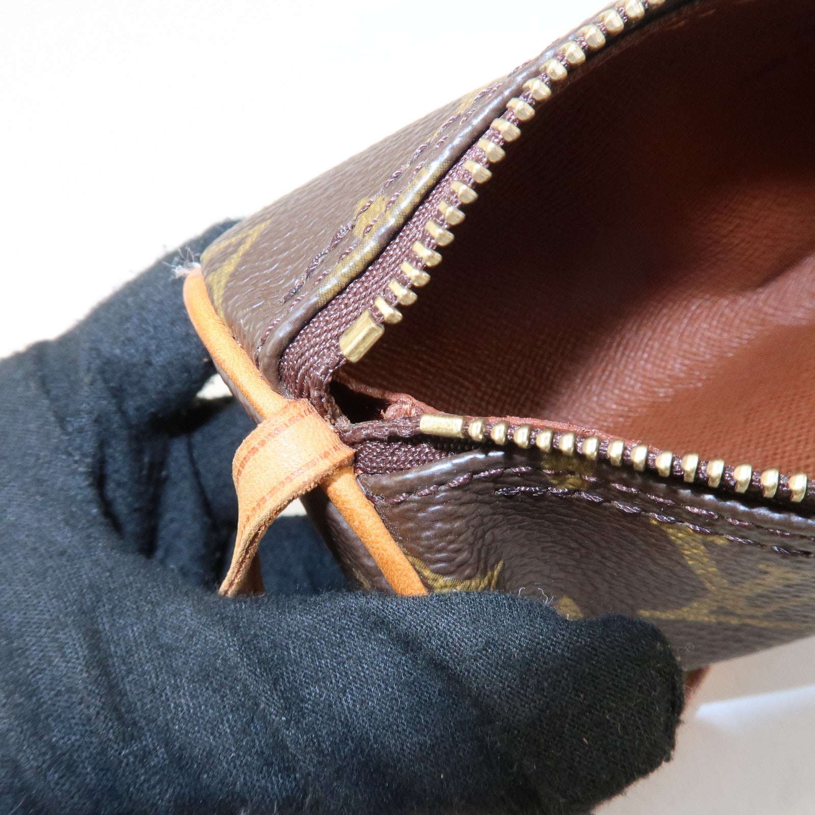 Louis Vuitton Monogram Mini Pouch for Papillon Bag New Style Used