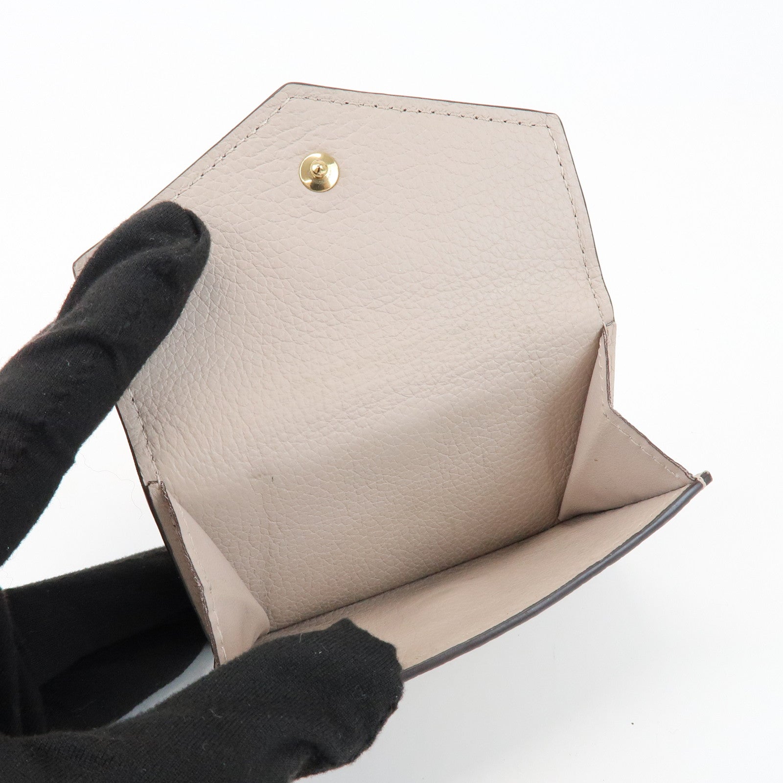 Louis Vuitton Torillon Portefeuille Lock Mini Wallet Greige M69340
