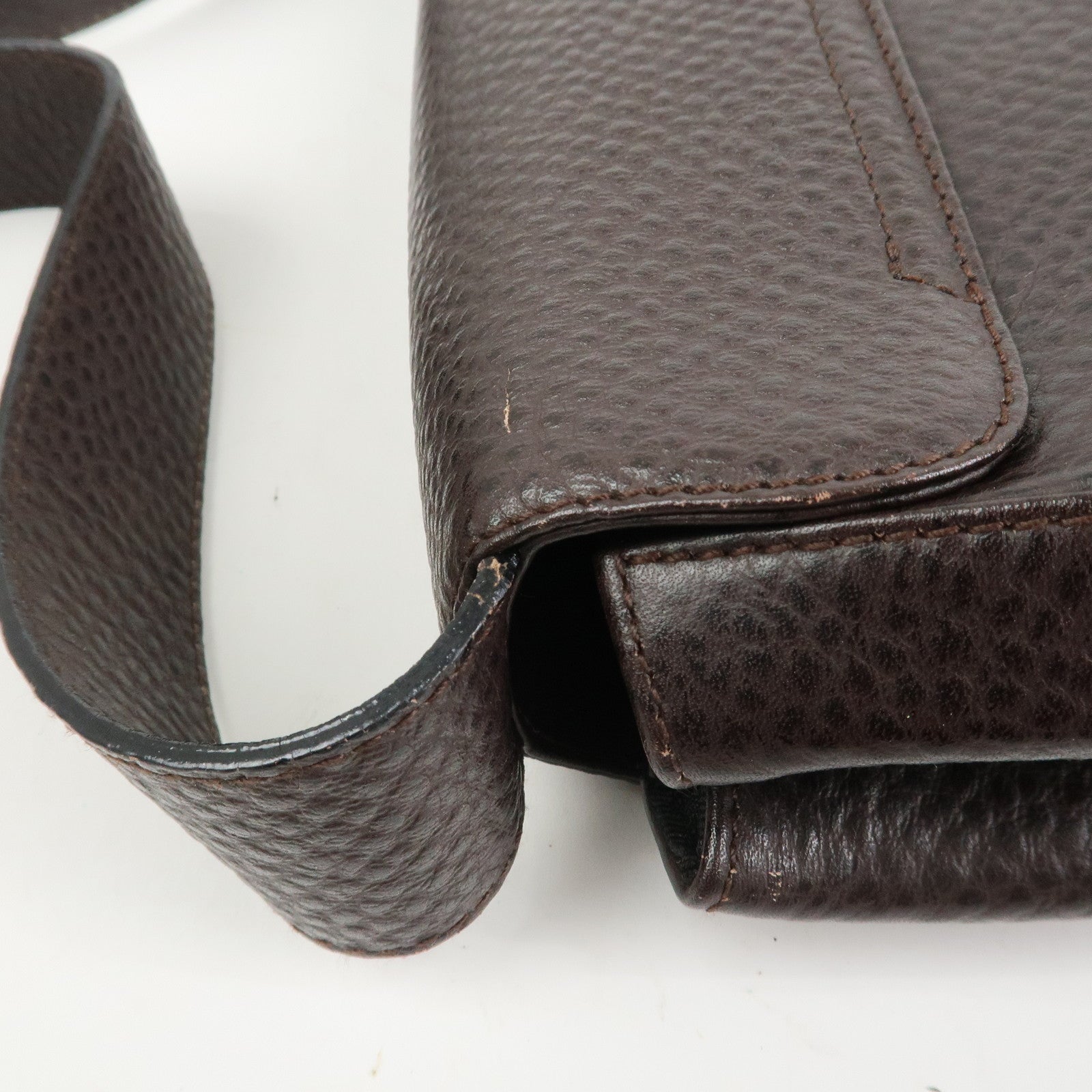 Ferragamo Gancini Logo Leather Shoulder Bag Hand Bag Brown