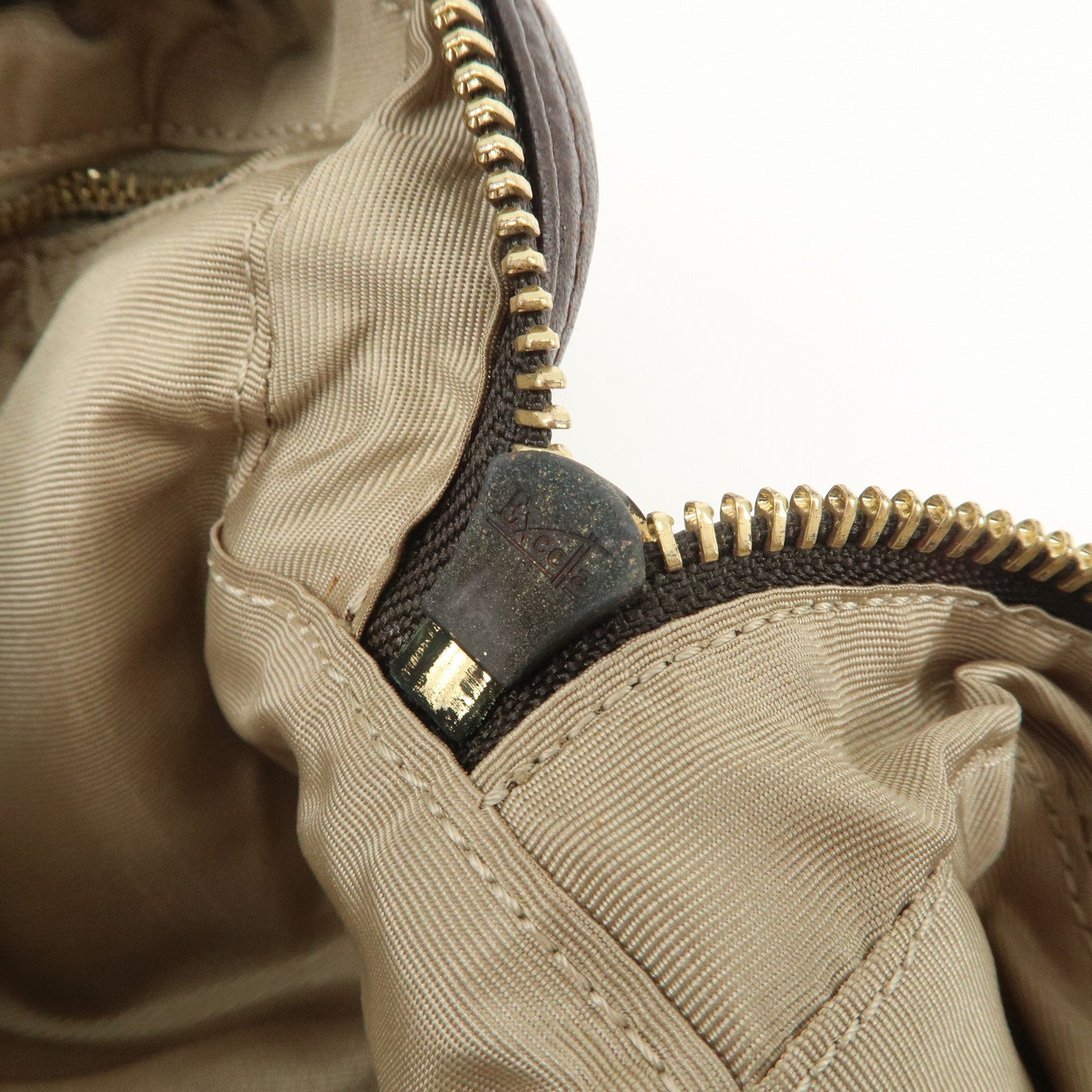 LOEWE Logo Leather Pouch Cosmetic Pouch Black