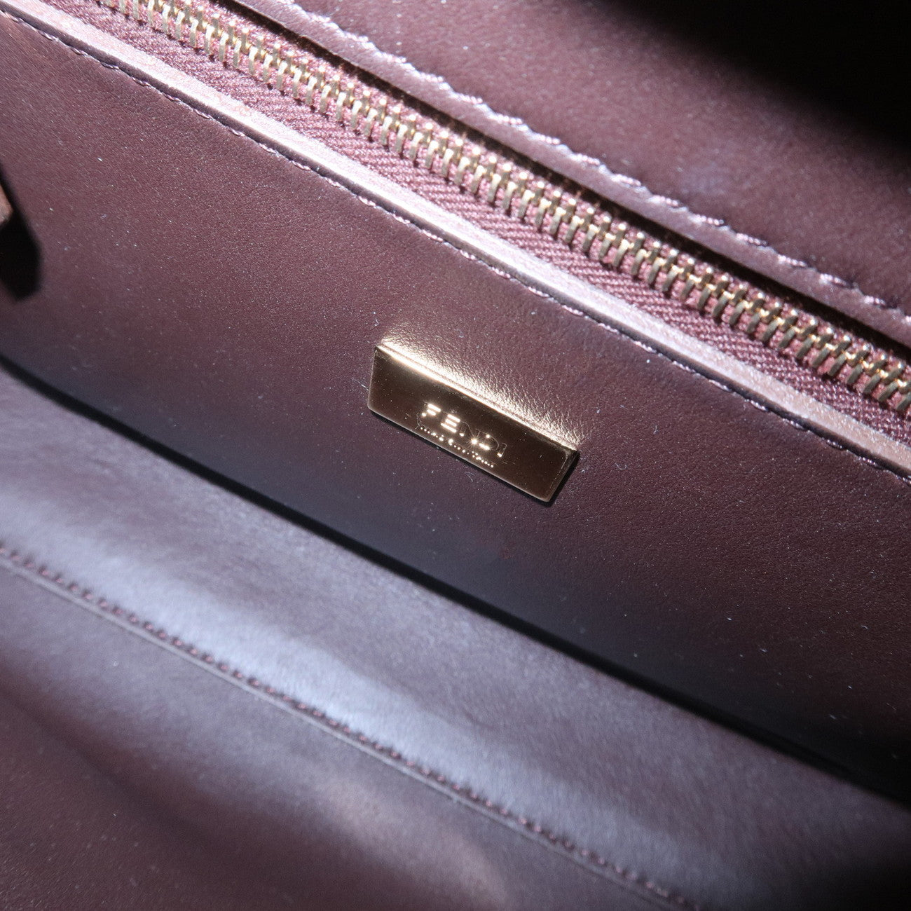 FENDI Peekaboo Iconic Essentially Leather 2Way Bag Pink 8BN302