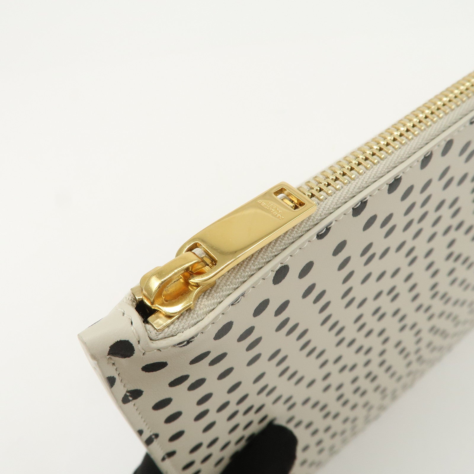 SAINT LAURENT Leather Clutch Bag Black White Gold Hardware 635099