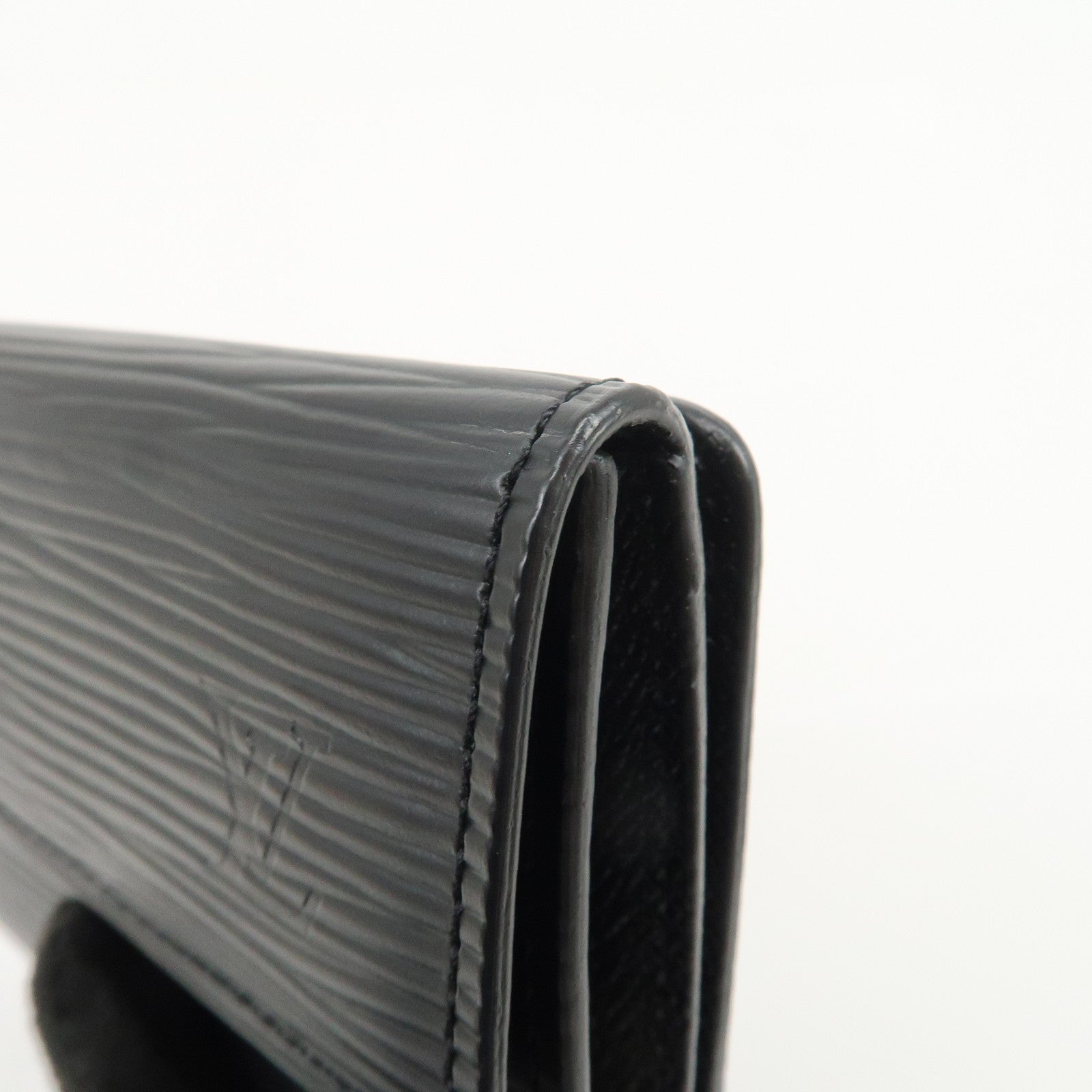 Louis Vuitton Epi Leather Ludlow Coin Case Card Case Noir M63302