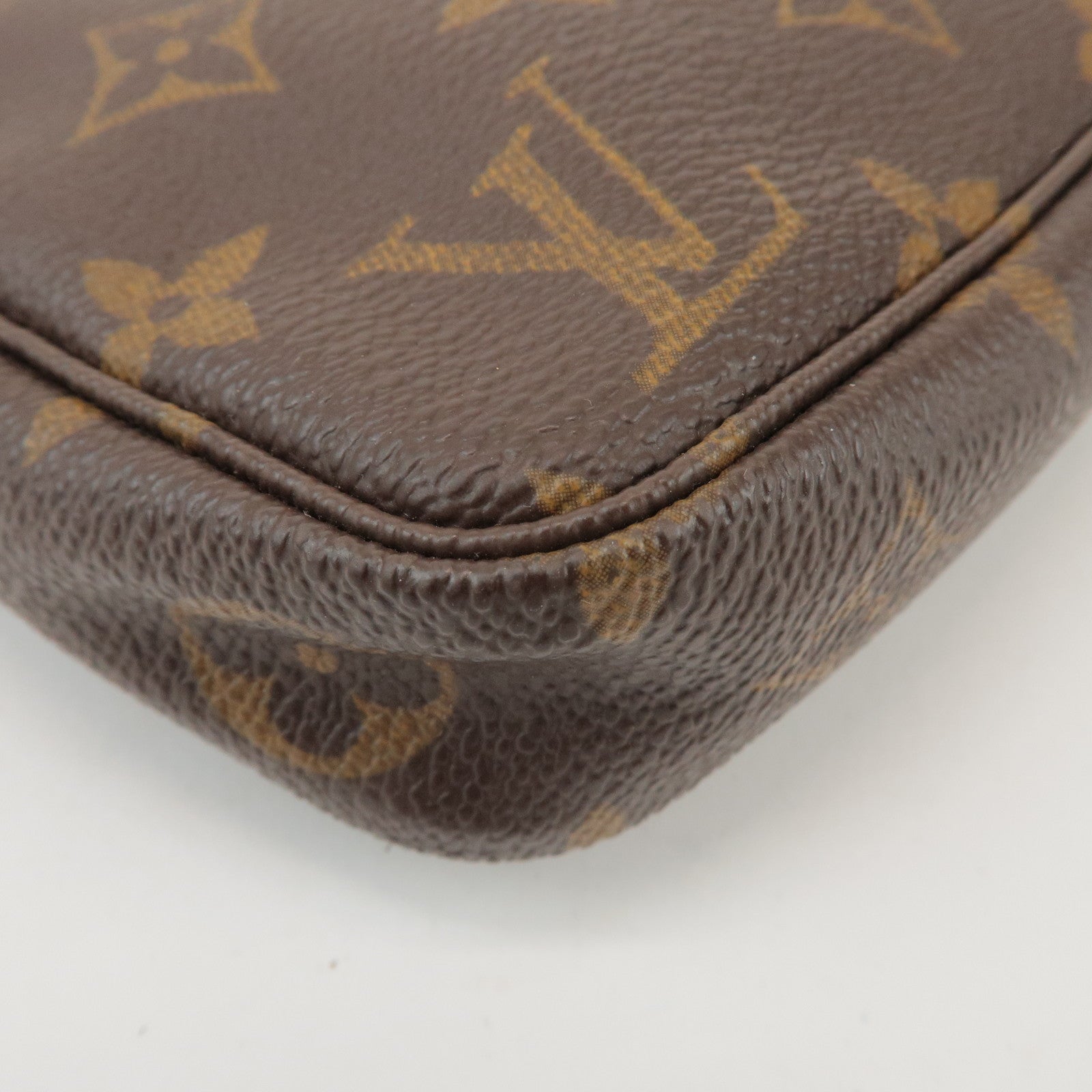 Louis Vuitton Monogram Pochette Accessoires Pouch Hand Bag M51980