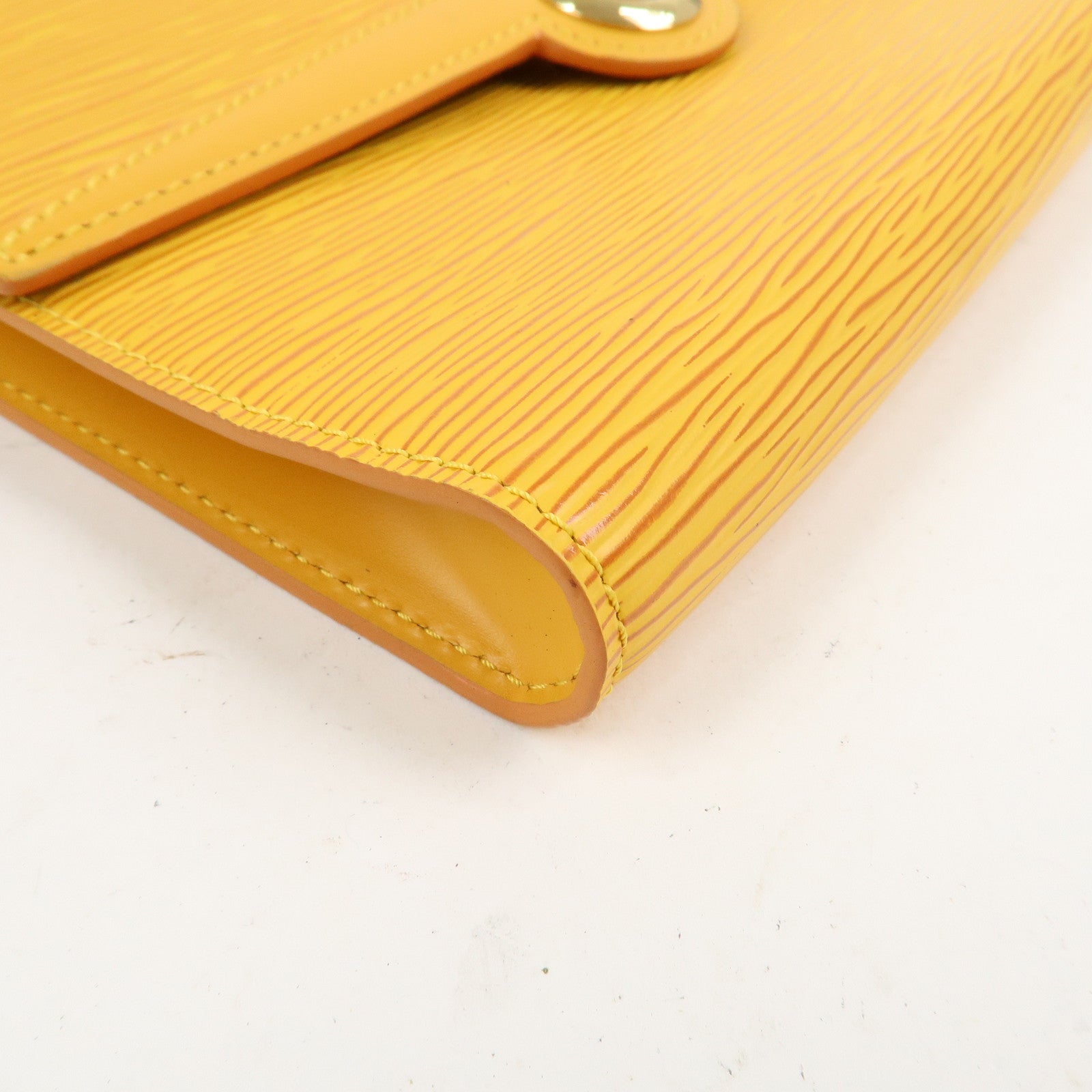 Louis Vuitton Epi Pochette Arche Shoulder Bag Tassili Yellow M52579