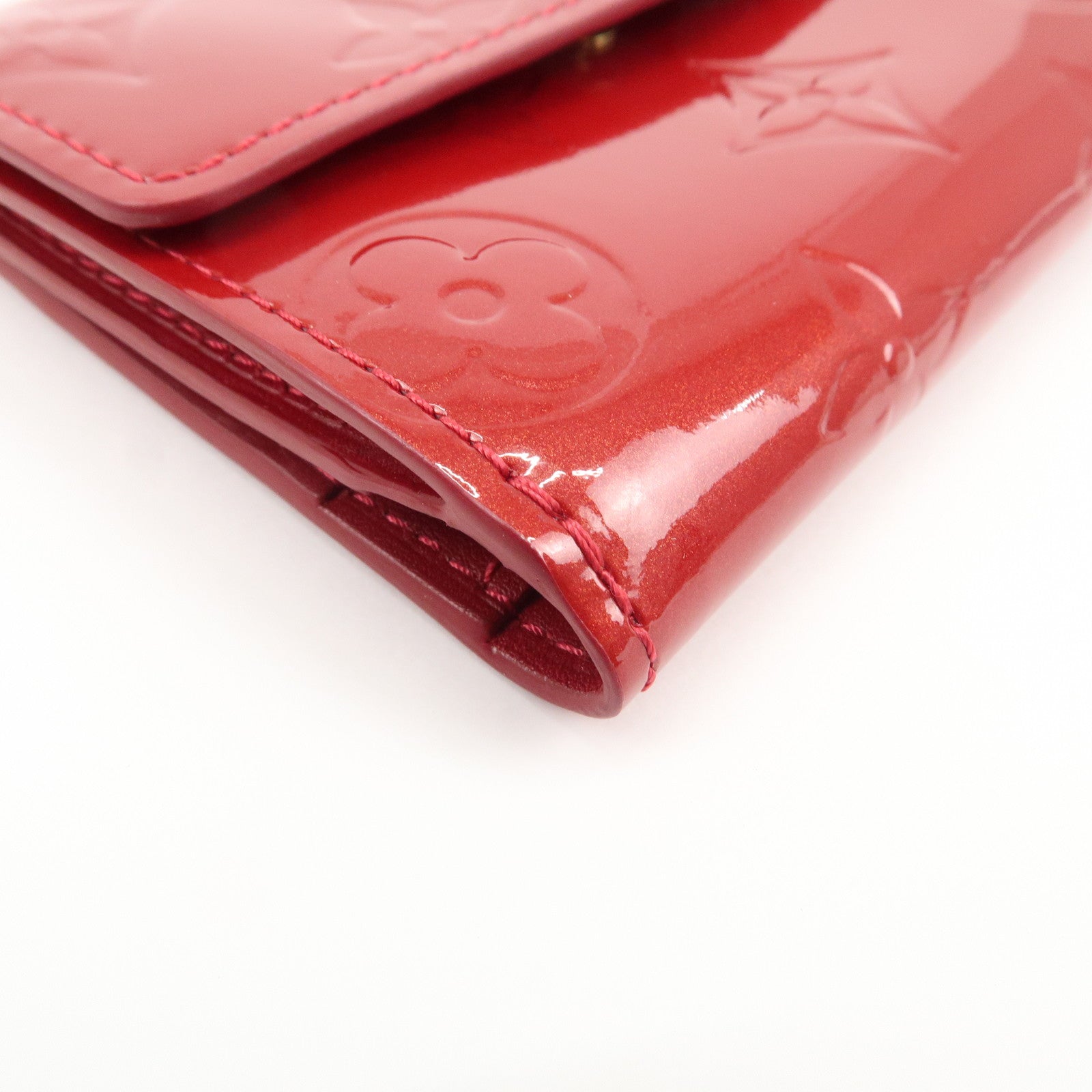 Louis Vuitton Monogram Vernis Ludlow Coin Case Pomme d'Amour M91978