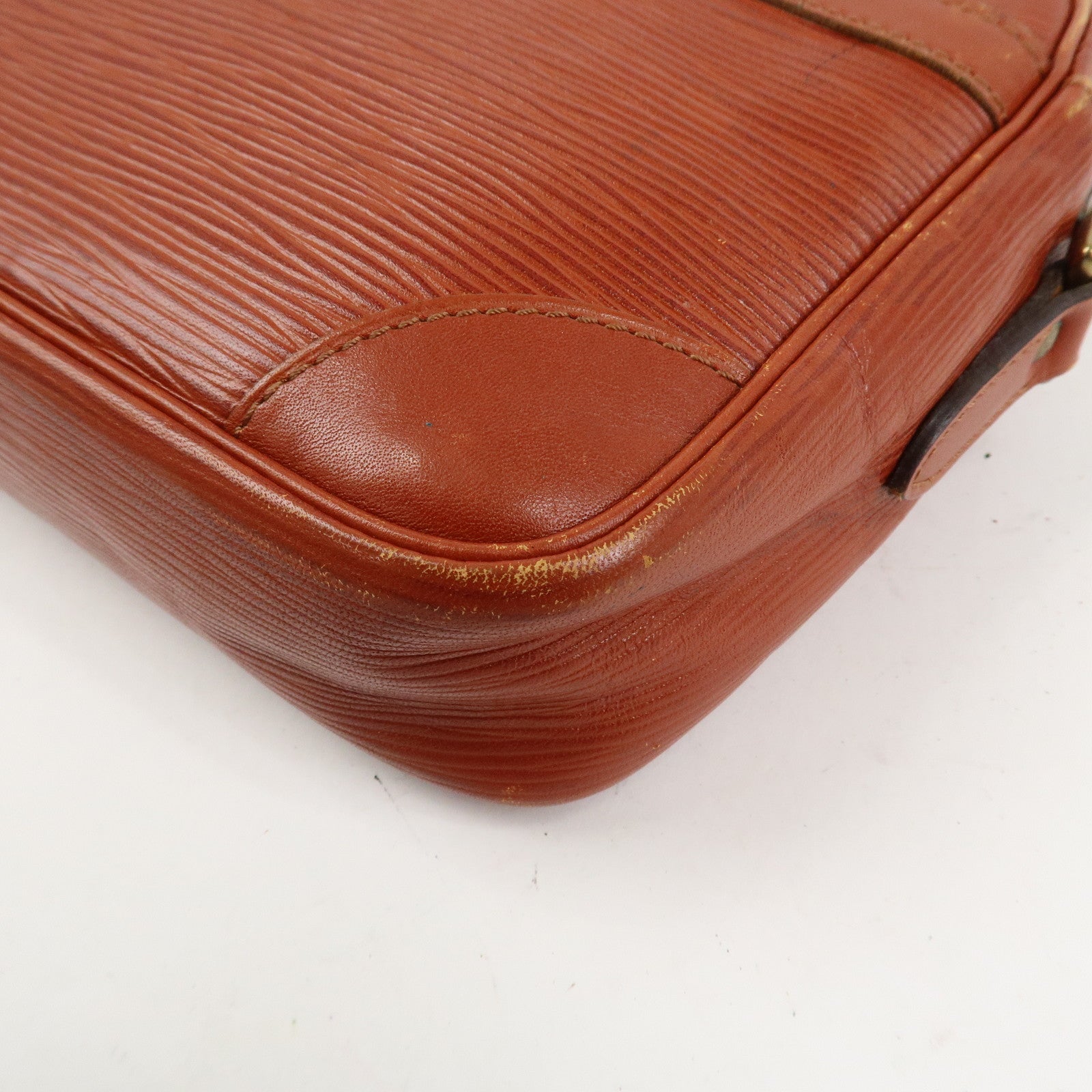 Louis Vuitton Epi Trocadero 24 Shoulder Bag Kenya Brown M52313