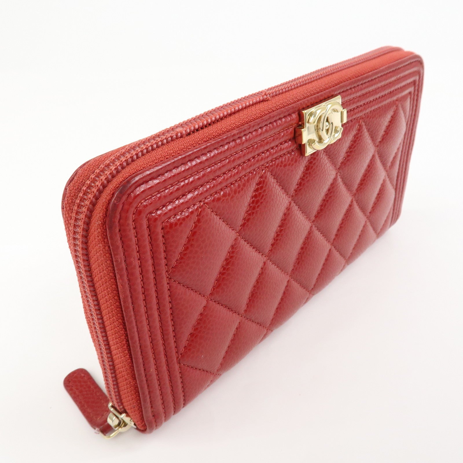 CHANEL BOY CHANEL Caviarskin Round Zippy Wallet Red Gold A68912