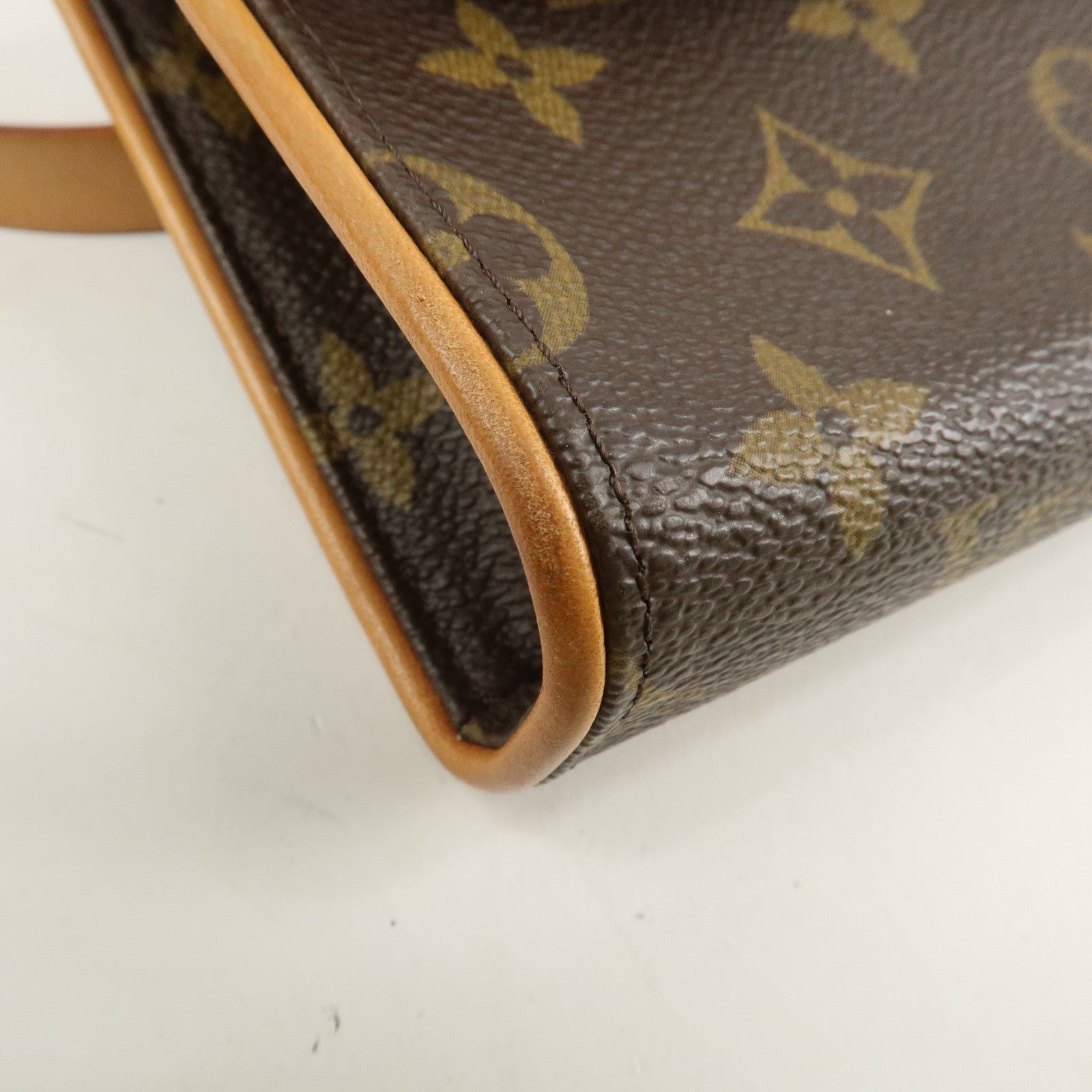 Louis Vuitton Monogram Pochette Florentine Waist Bag Belt XS M51855 Used