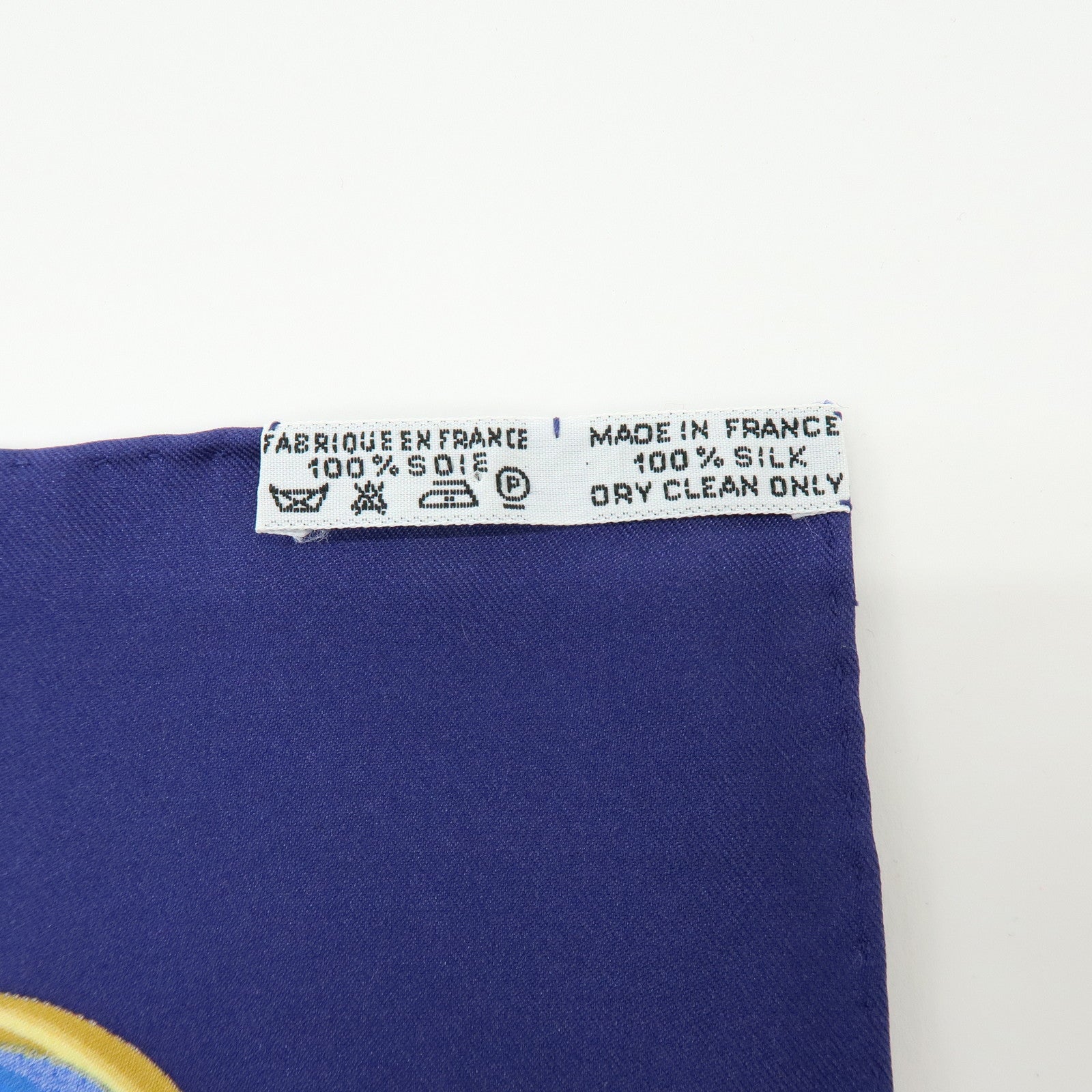 HERMES Carre 90 Silk 100% Scarf Caty Ancient Egypt Scarab Blue Red