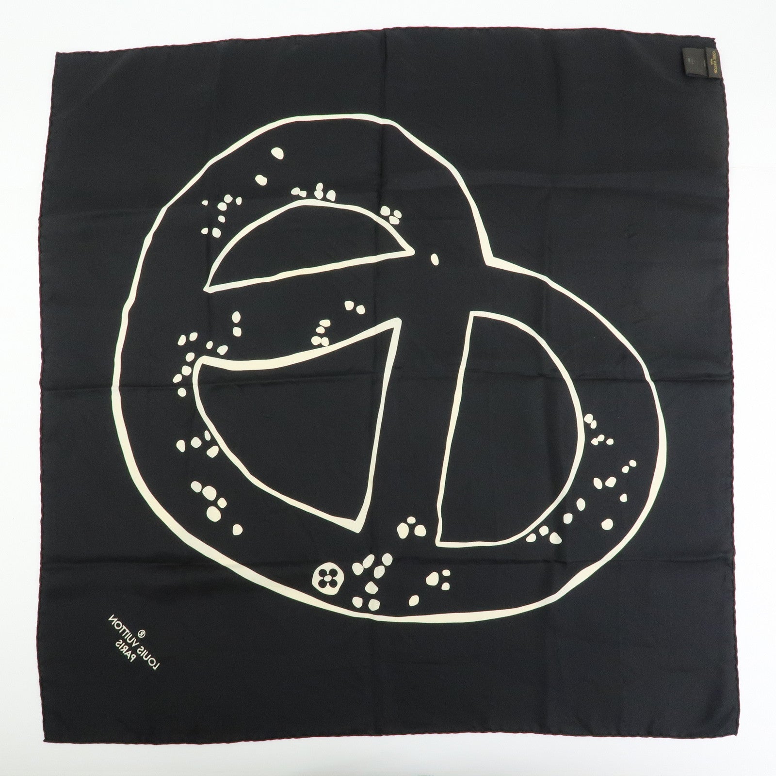 Louis Vuitton Silk 100% Pretzel Motif Scarf Black